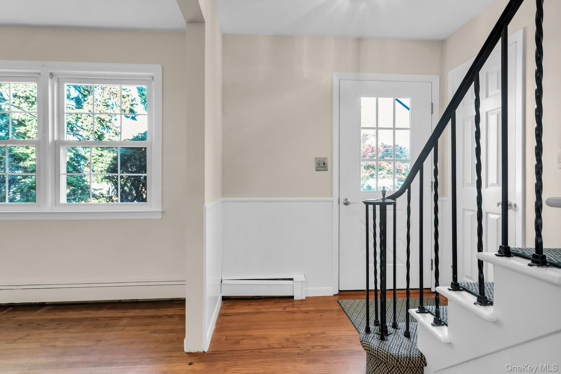 #5 photo, 12 Violet Road, Bayville , NY 11709