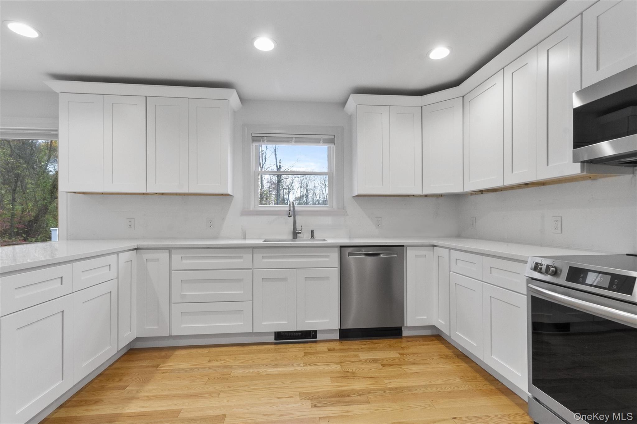 #3 photo, 7 Tulip Road, Lincolndale , NY 10540