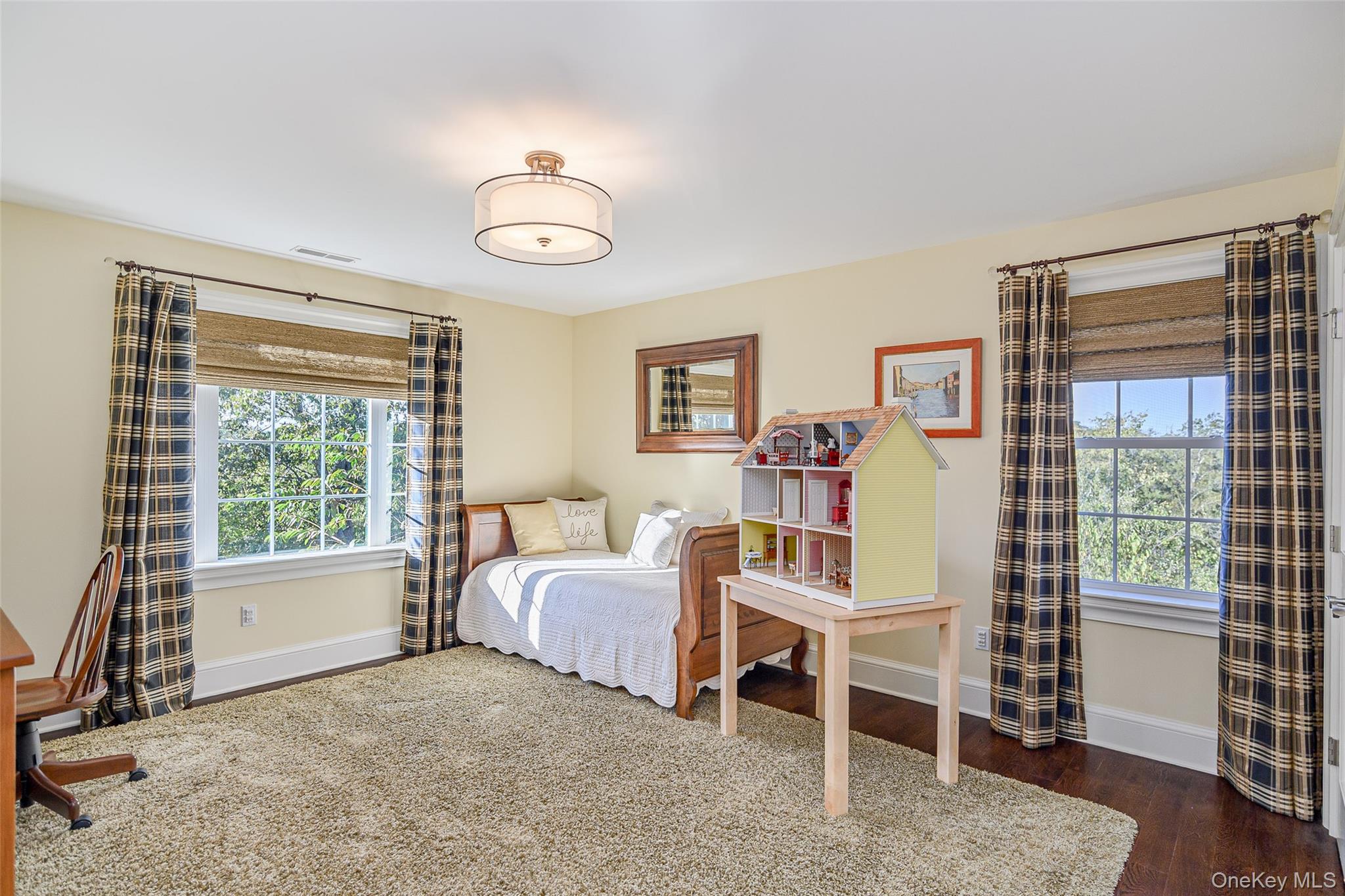 #19 photo, 6a Rock Ridge Court, Call Listing Agent , CT 06812