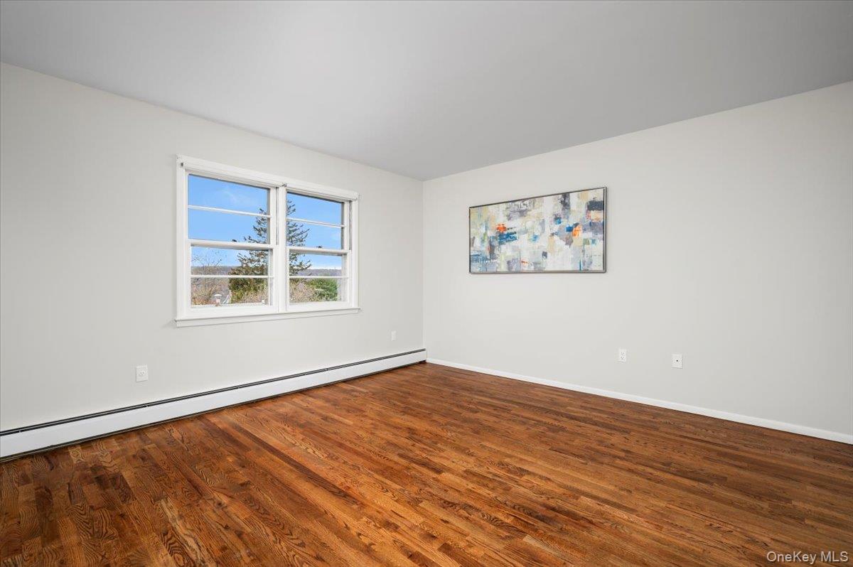 #14 photo, 183 Hudson Terrace, Yonkers , NY 10701