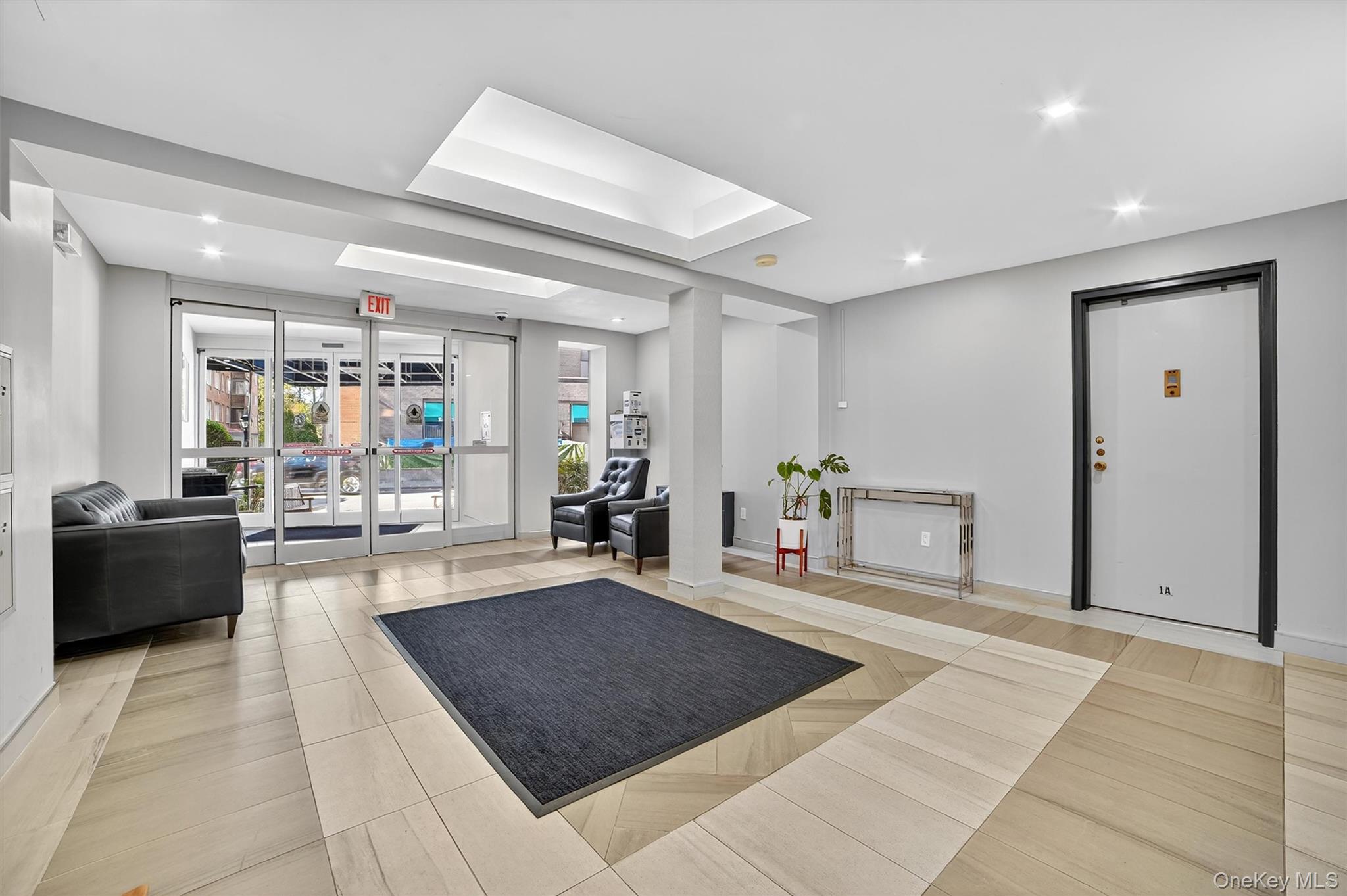 #18 photo, 111 E Hartsdale Avenue, Hartsdale , NY 10530