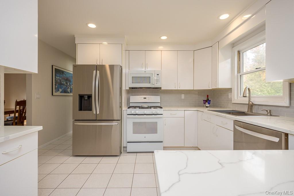 #10 photo, 3 Spirea Lane, New City , NY 10956