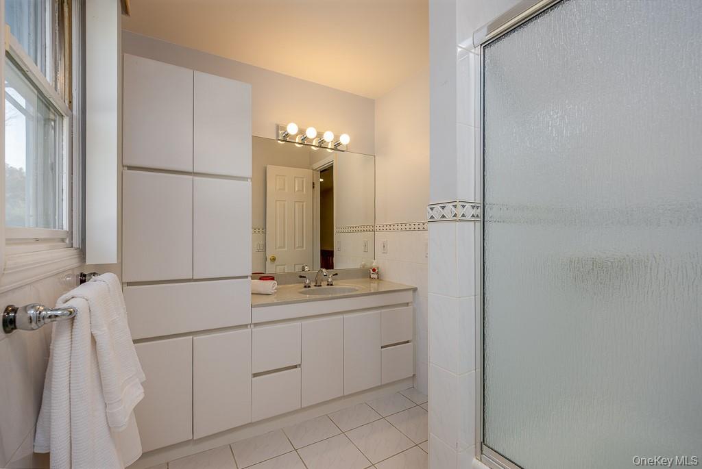 #20 photo, 3 Spirea Lane, New City , NY 10956