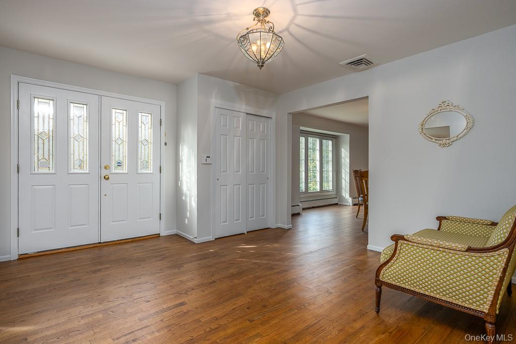 #7 photo, 3 Spirea Lane, New City , NY 10956