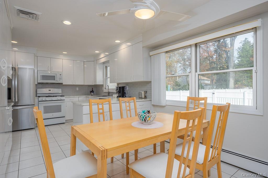 #9 photo, 3 Spirea Lane, New City , NY 10956