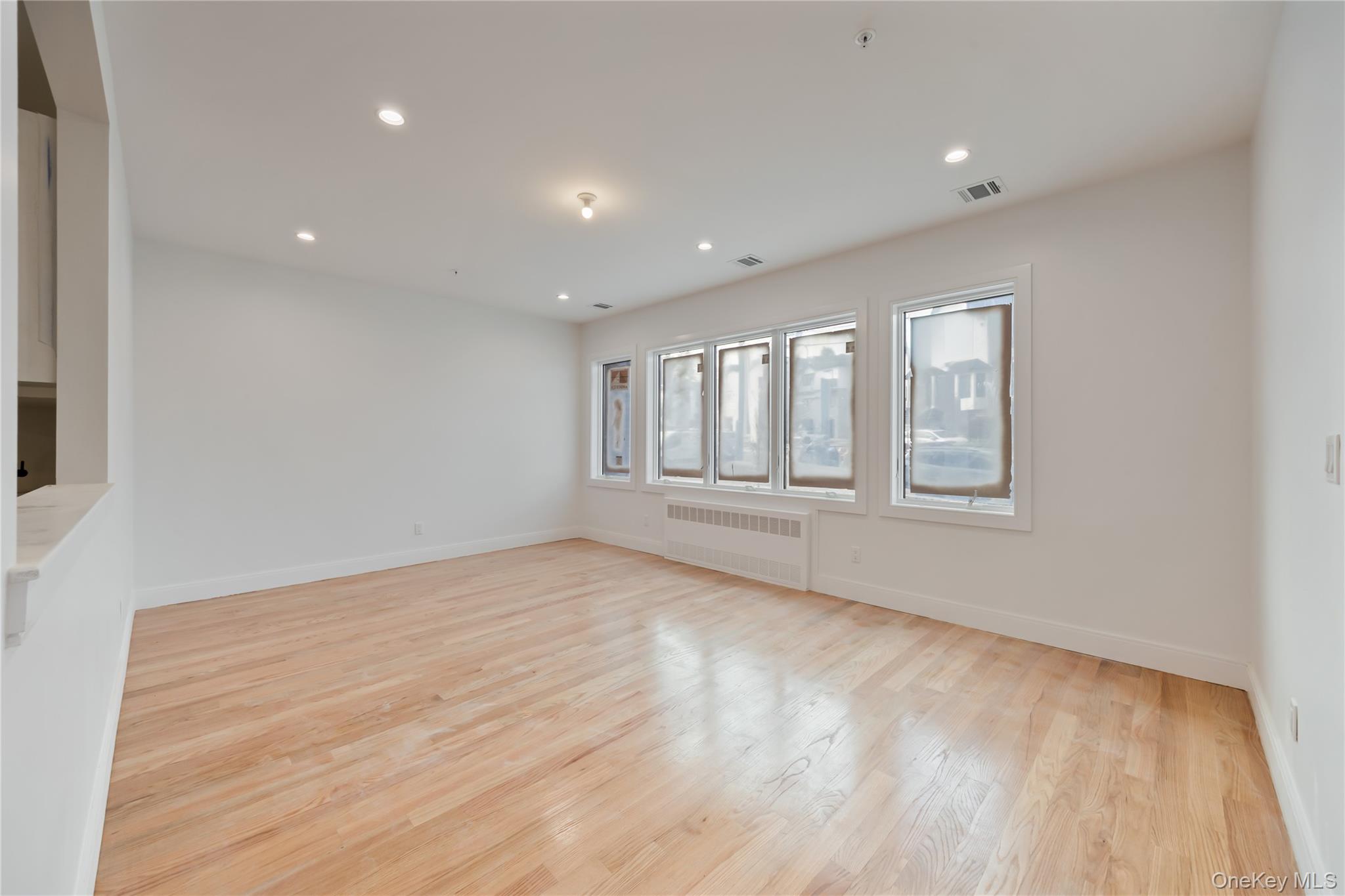 #8 photo, 5 Jeffrey Place Unit 102, Monsey , NY 10952