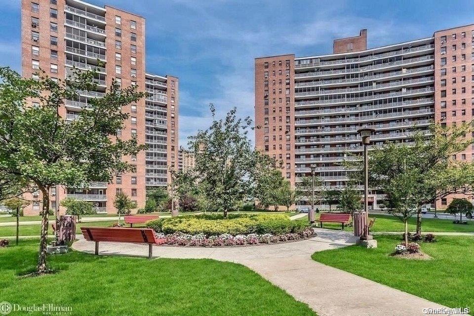 #1 photo, 61-35 98th Street, Rego Park , NY 11374