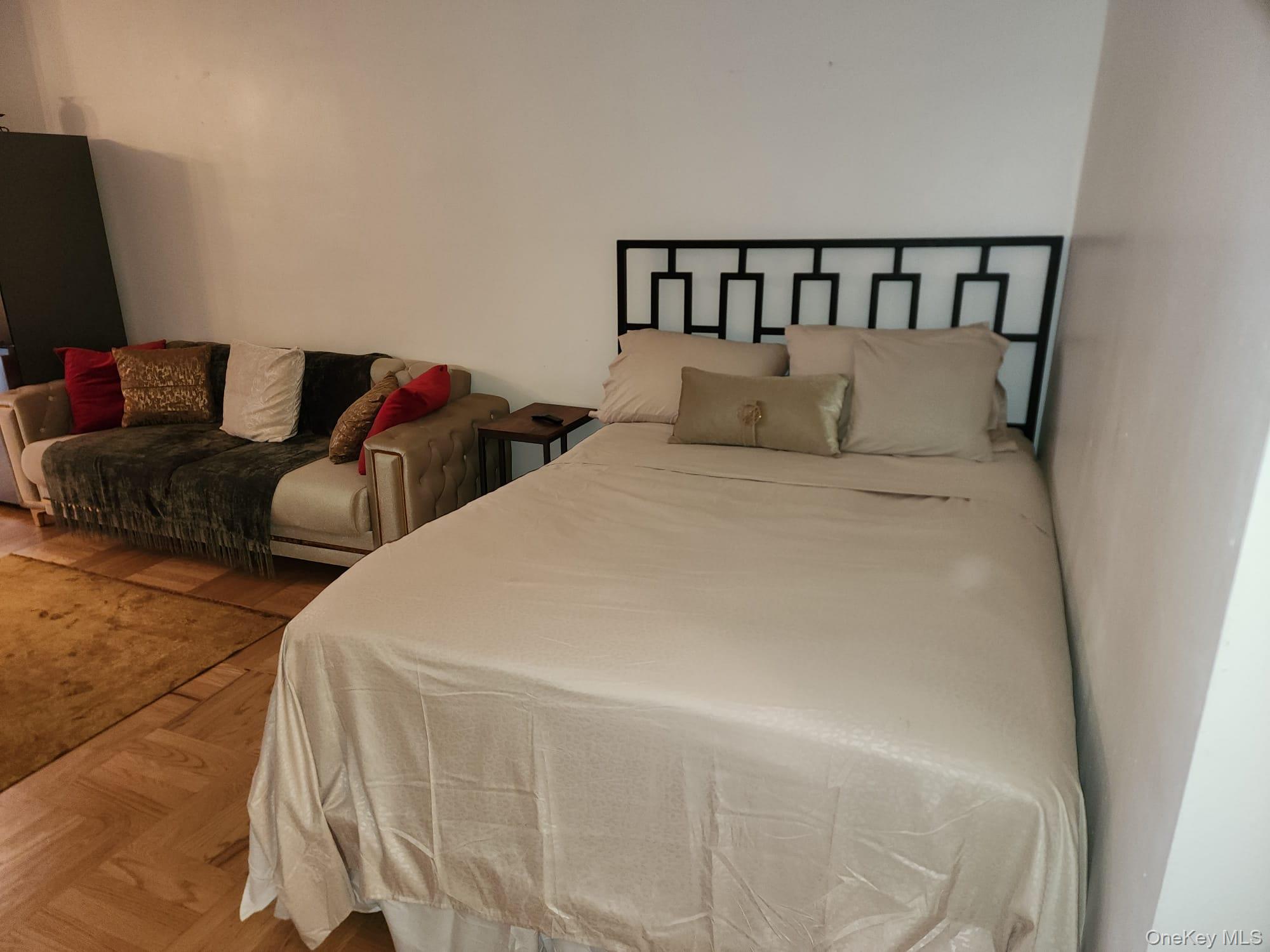 #4 photo, 61-35 98th Street, Rego Park , NY 11374