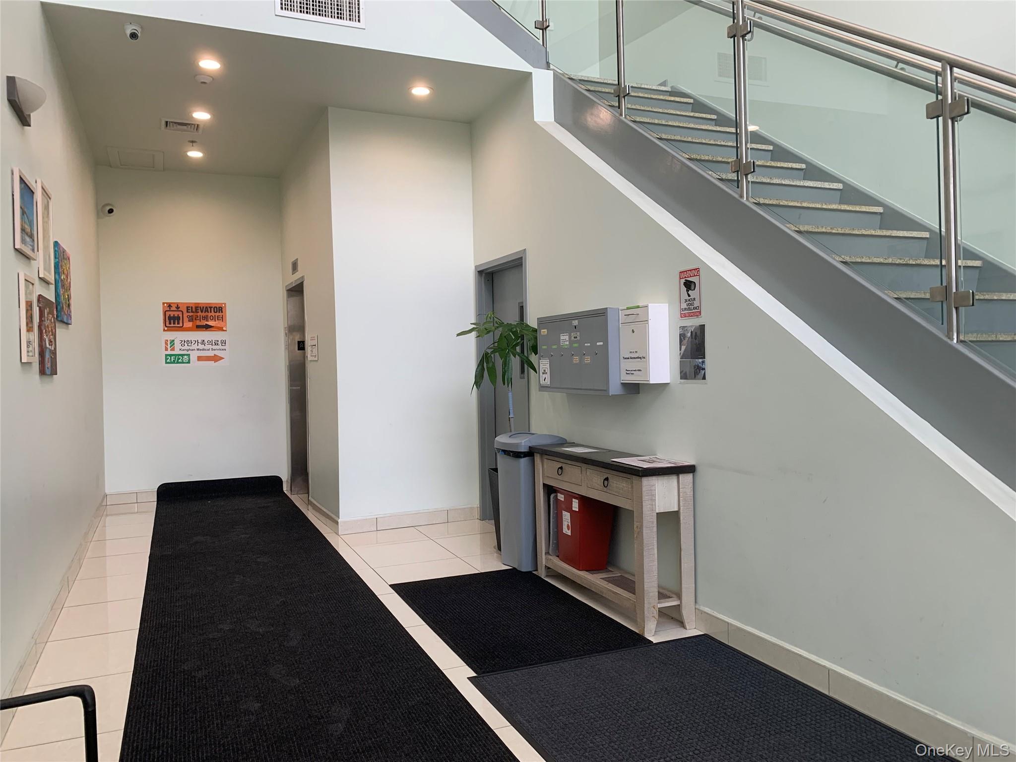 #1 photo, 192-14 Northern Boulevard, Flushing , NY 11358