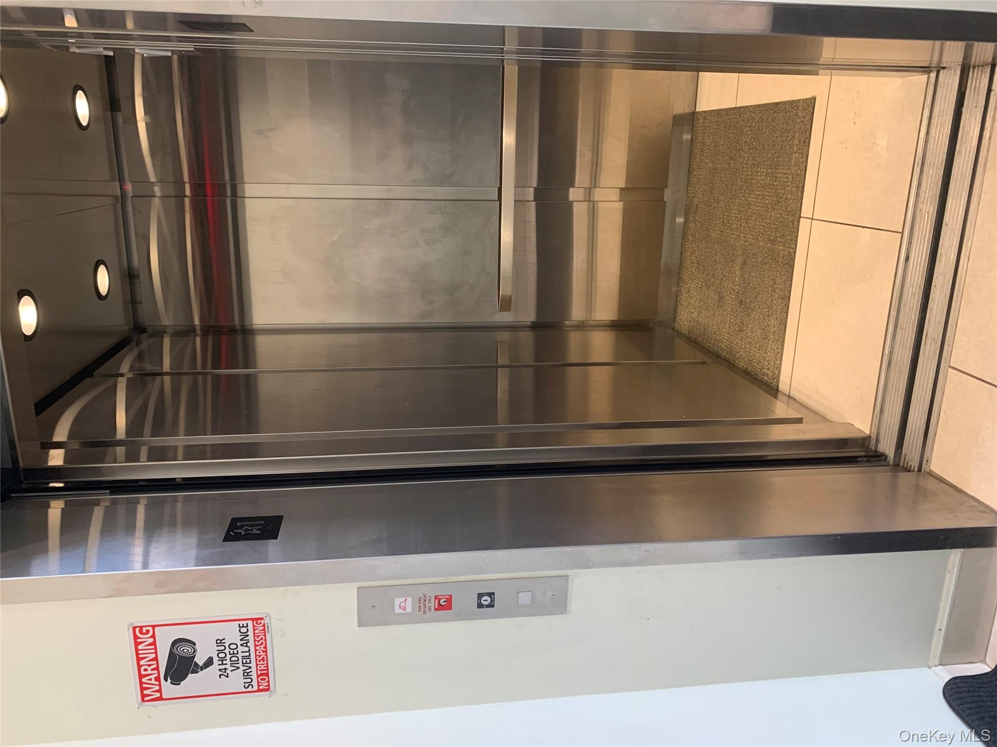 #2 photo, 192-14 Northern Boulevard, Flushing , NY 11358