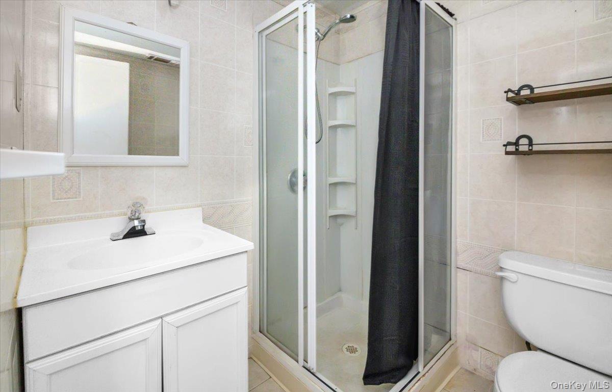 #16 photo, 19 Biscayne Drive, Selden , NY 11784