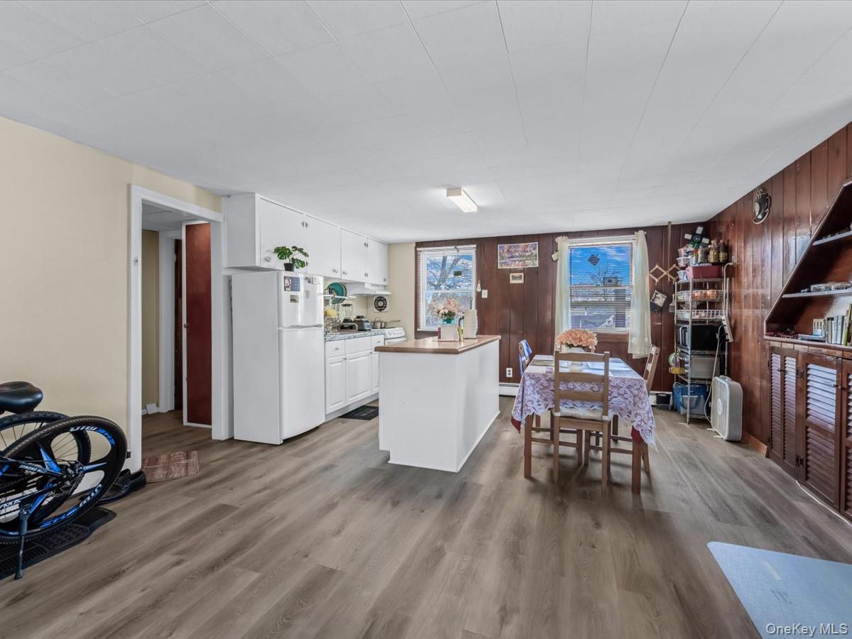 #14 photo, 205 Lenox Road, Huntington Station , NY 11746