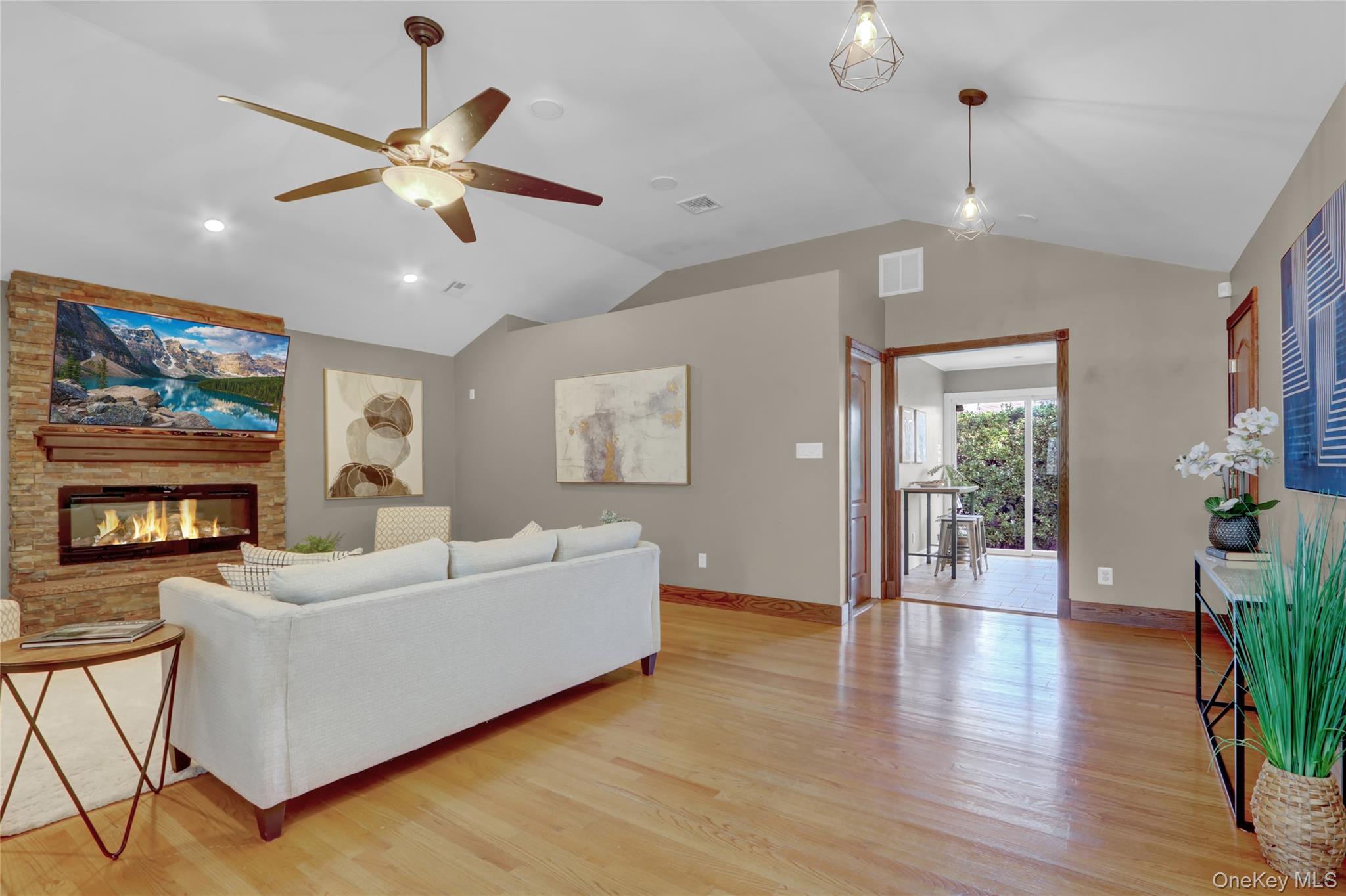 #2 photo, 1787 Madison Avenue, North Bellmore , NY 11710