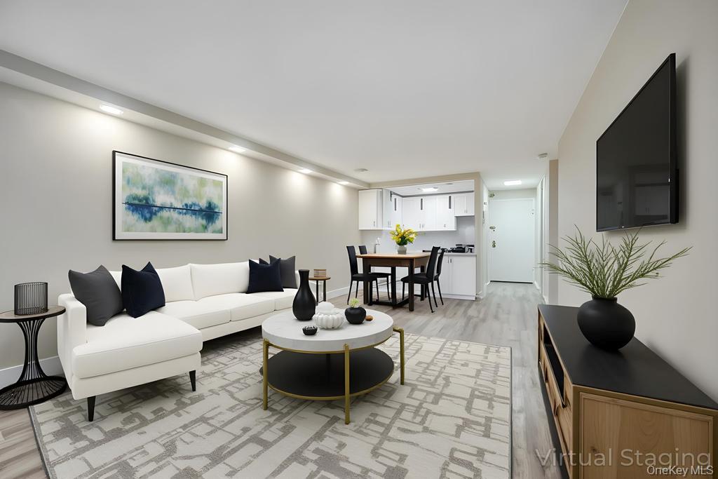 #10 photo, 15038 Union Turnpike, Kew Garden Hills , NY 11367