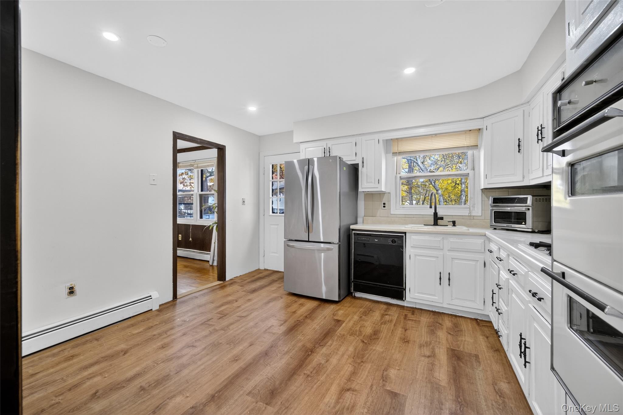 #12 photo, 404 Carlton Circle, New Windsor , NY 12553