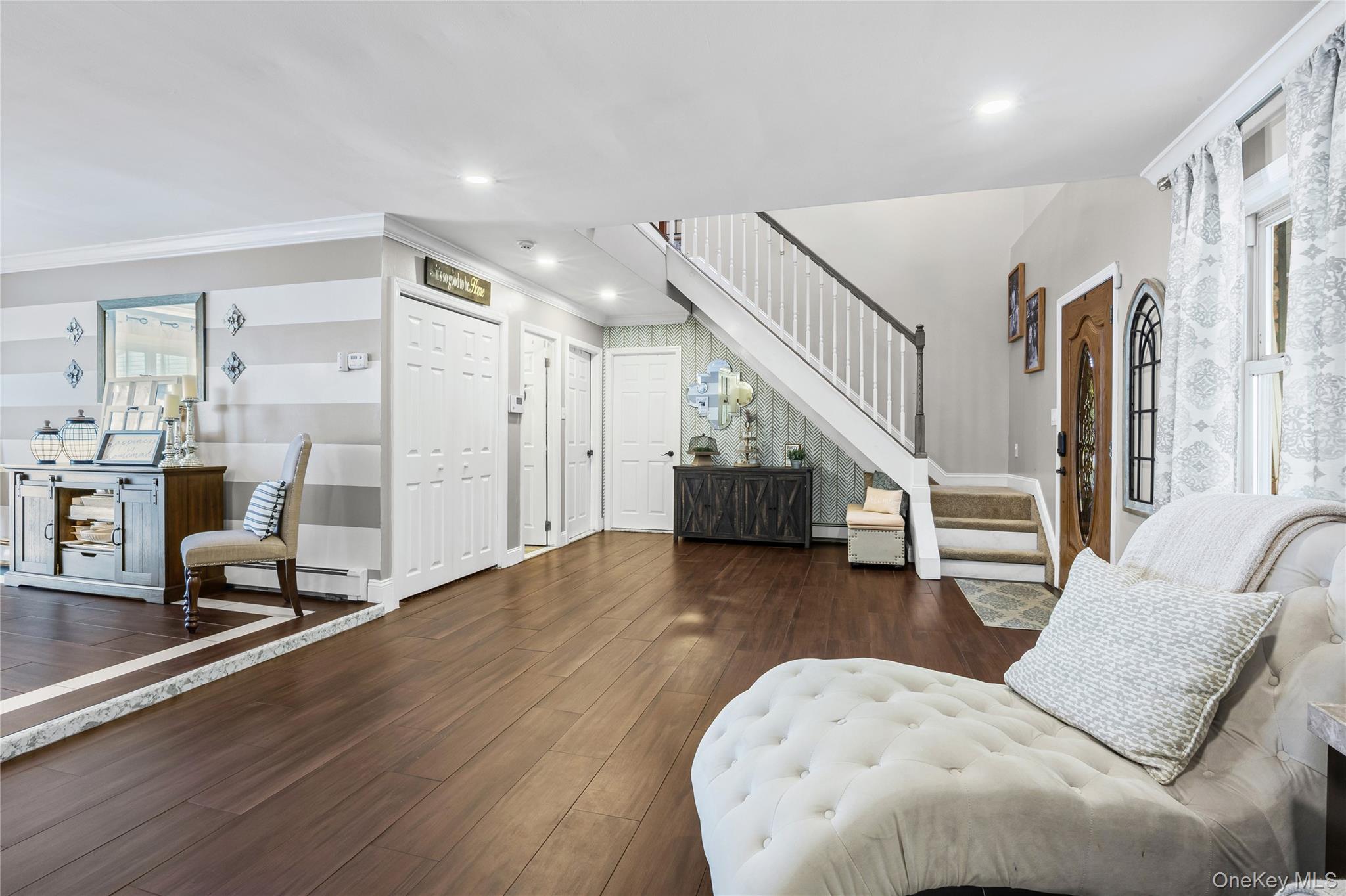 #7 photo, 37 Lakeside Avenue, Lake Grove , NY 11755