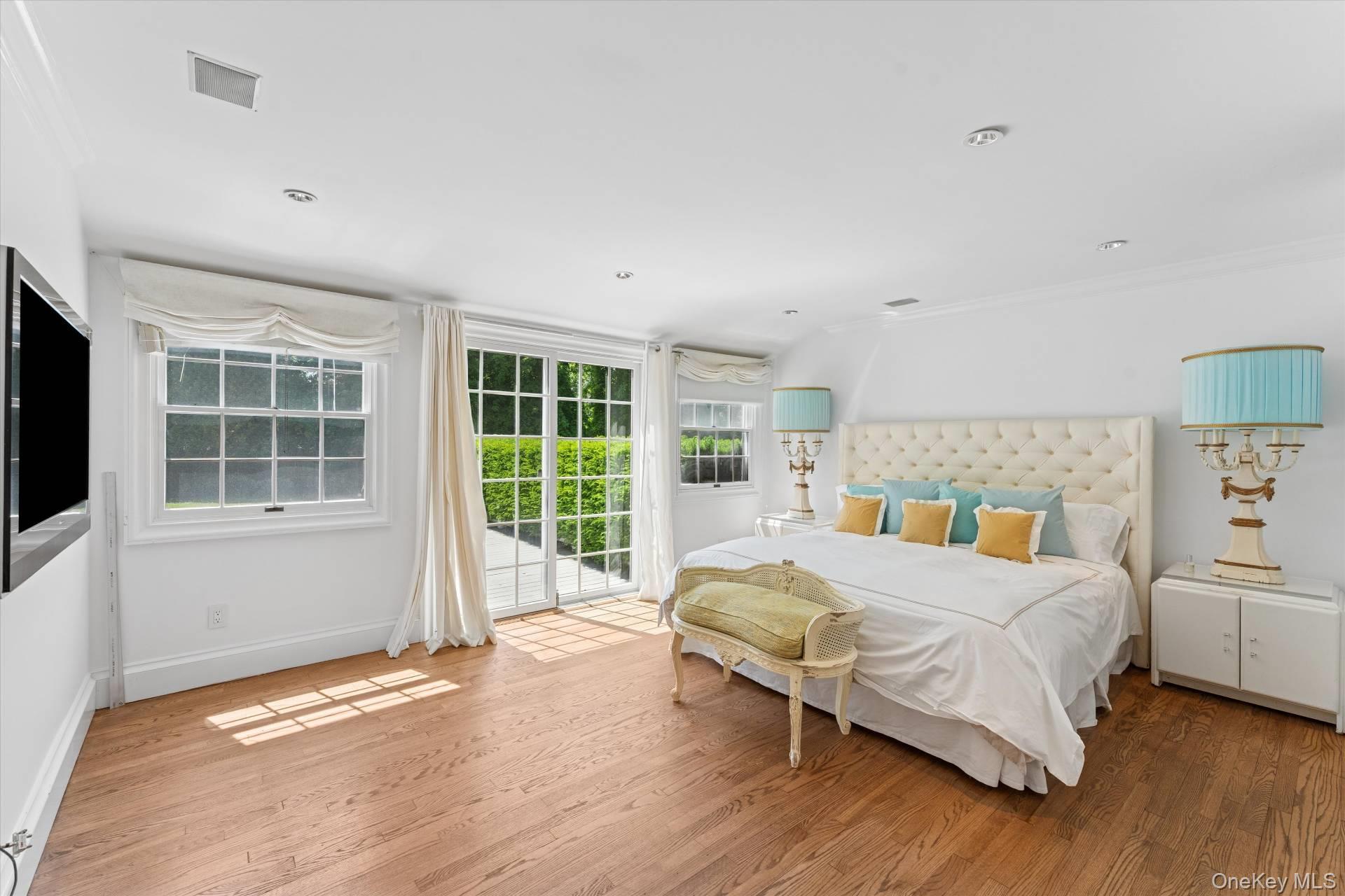 #15 photo, 129 Oneck Lane, Westhampton Beach , NY 11978