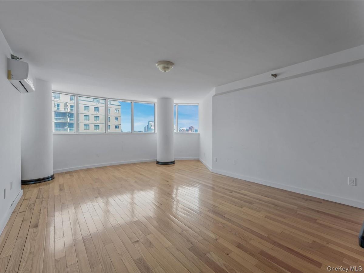 #13 photo, 13338 Sanford Avenue, Flushing , NY 11355