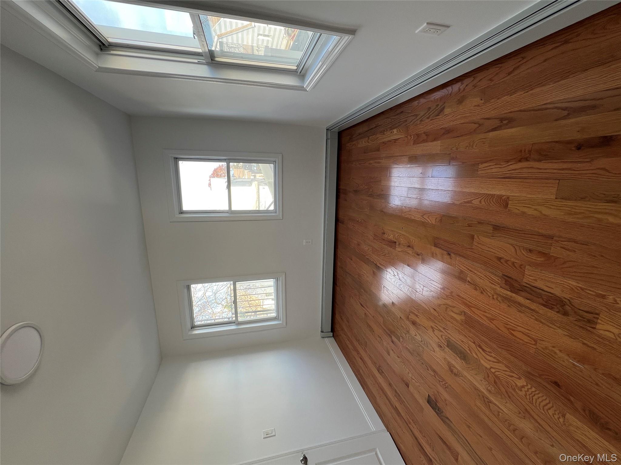 #18 photo, 216-25 136th Road, Springfield Gardens , NY 11413