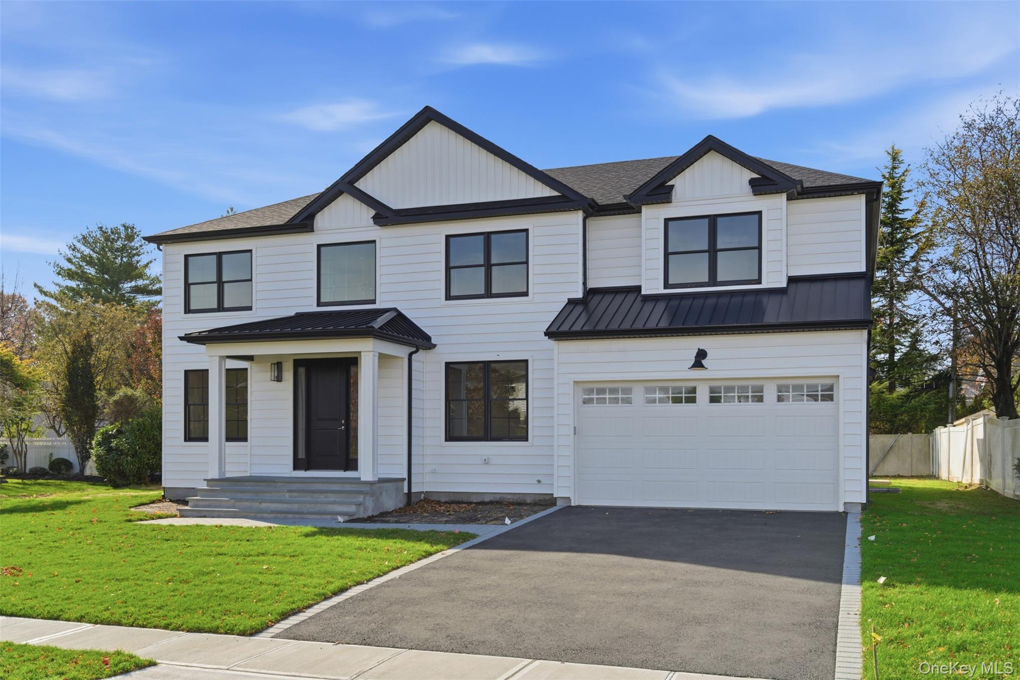 #2 photo, 16 Otsego Place, Jericho , NY 11753