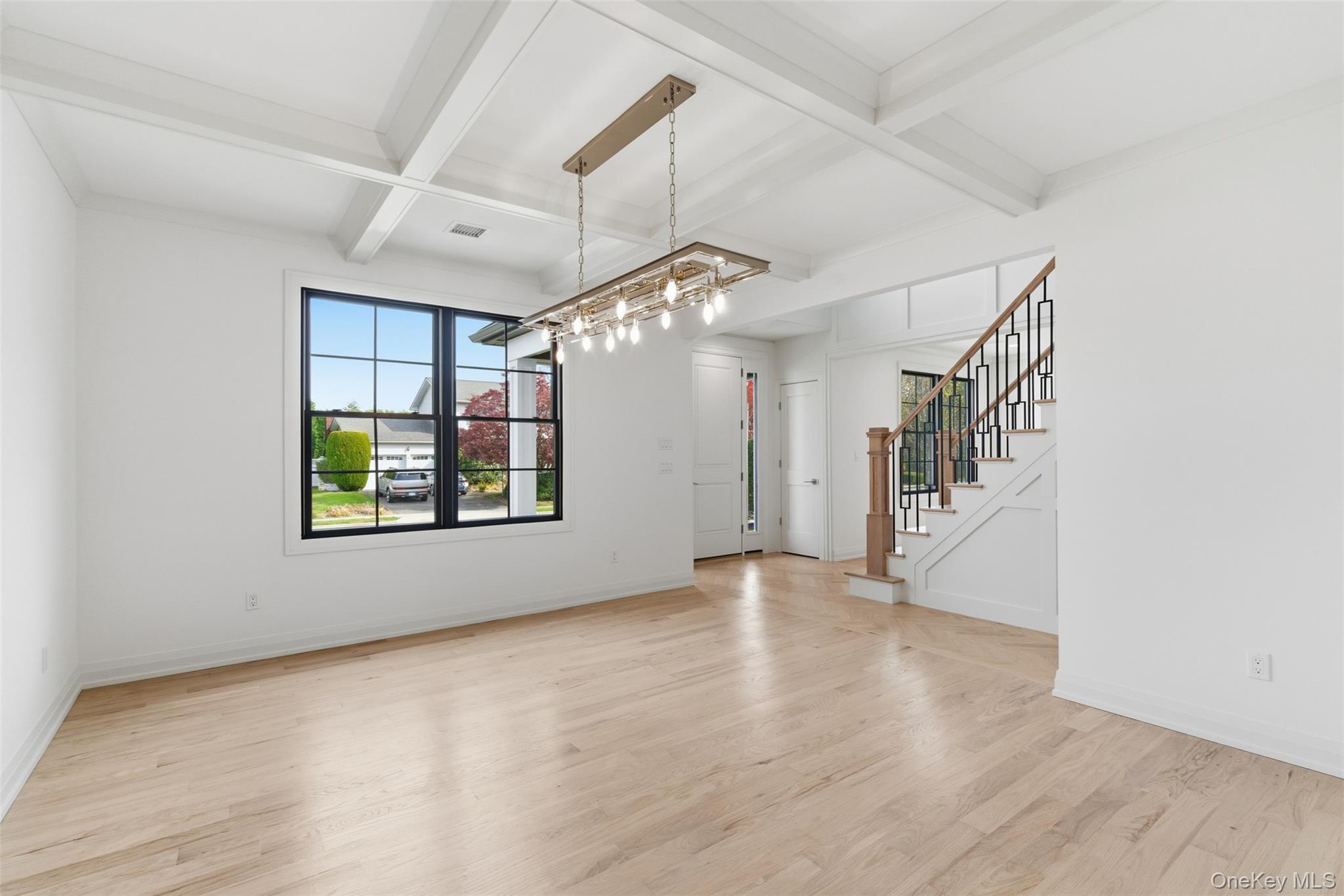 #8 photo, 16 Otsego Place, Jericho , NY 11753