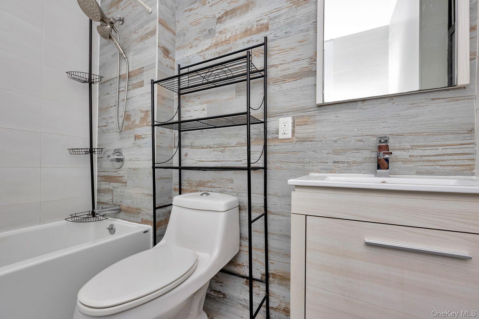 #9 photo, 72-55 60th Lane, Ridgewood , NY 11385