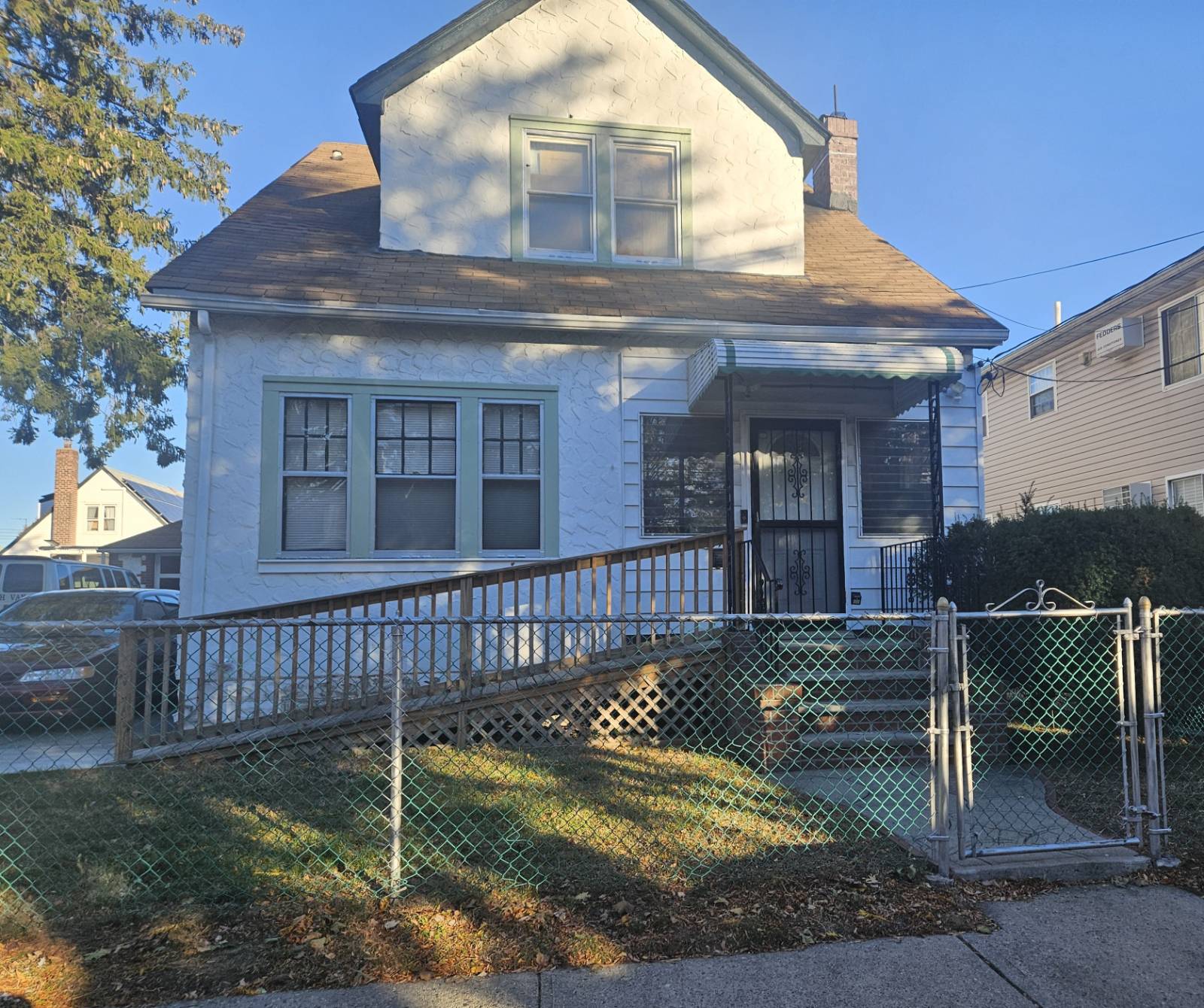 #1 photo, 137-25  168th Street, Jamaica , NY 11434