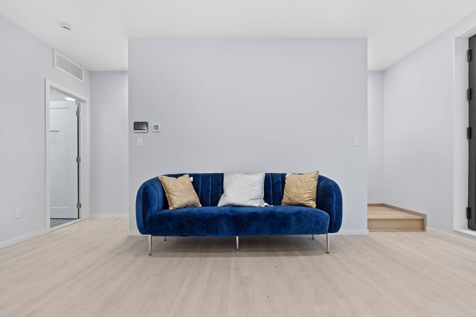 #26 photo, 33 Keen Ct, #1, Gerritsen Beach , NY 11229