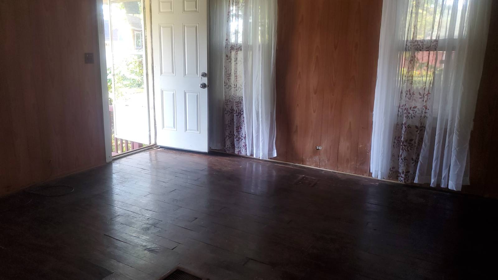 #4 photo, 104 Bloomer Ave, Elmira , NY 14901