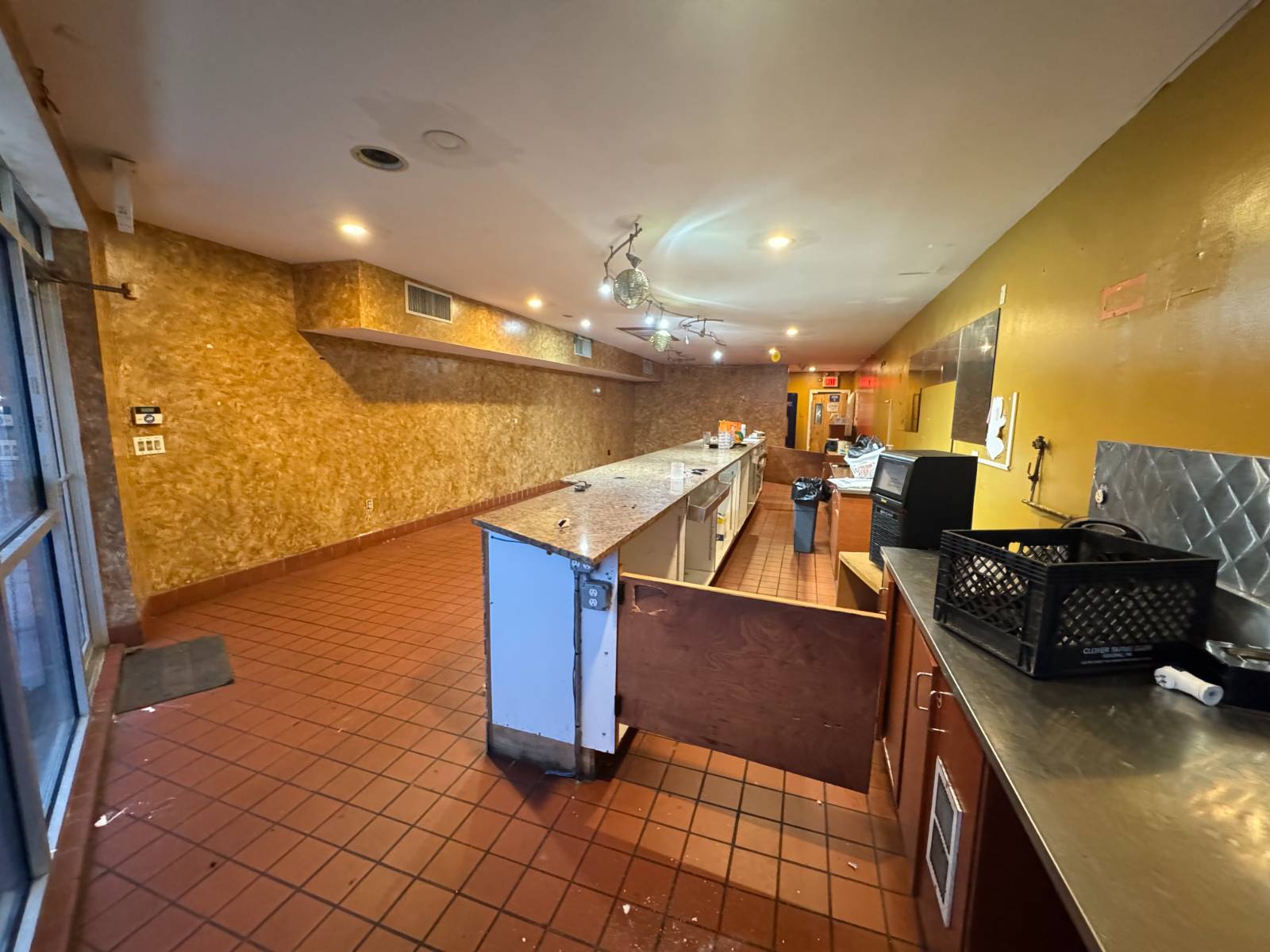 #4 photo, 1144 Hylan, Staten Island , NY 10305