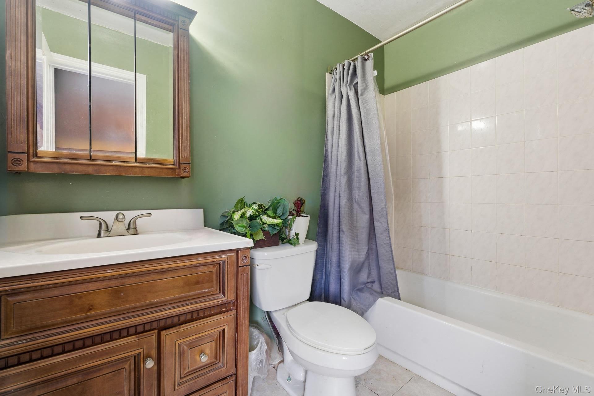 #10 photo, 36 Ralph Street, Brentwood , NY 11717