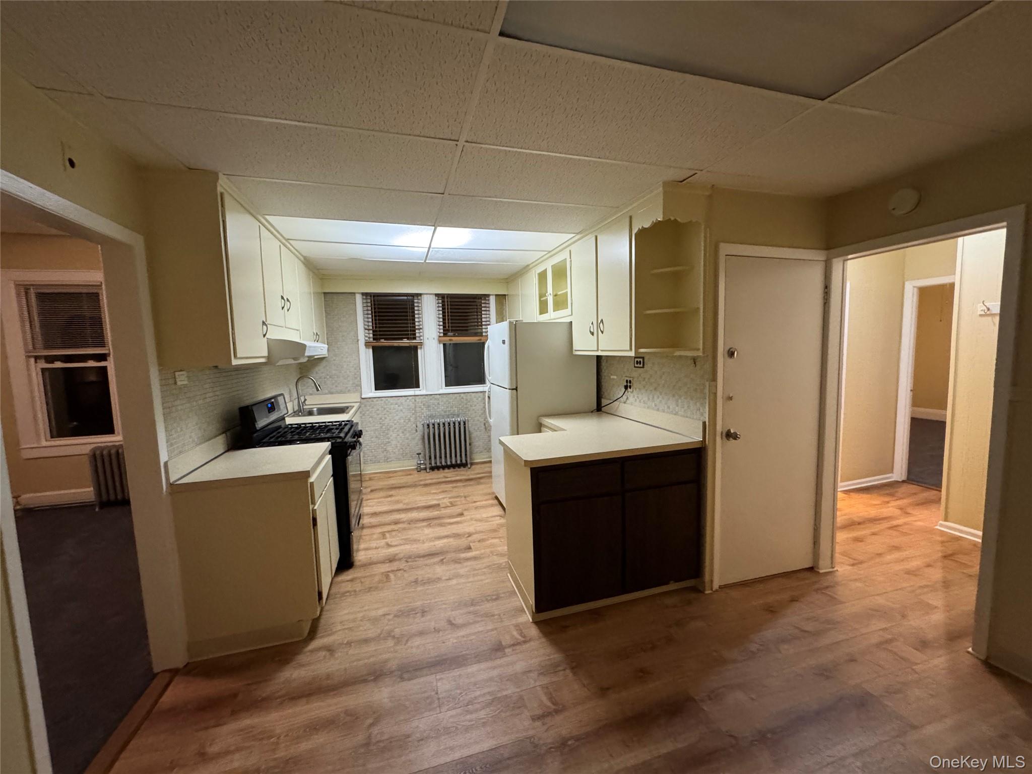 #2 photo, 4013 201st Street, Bayside , NY 11361