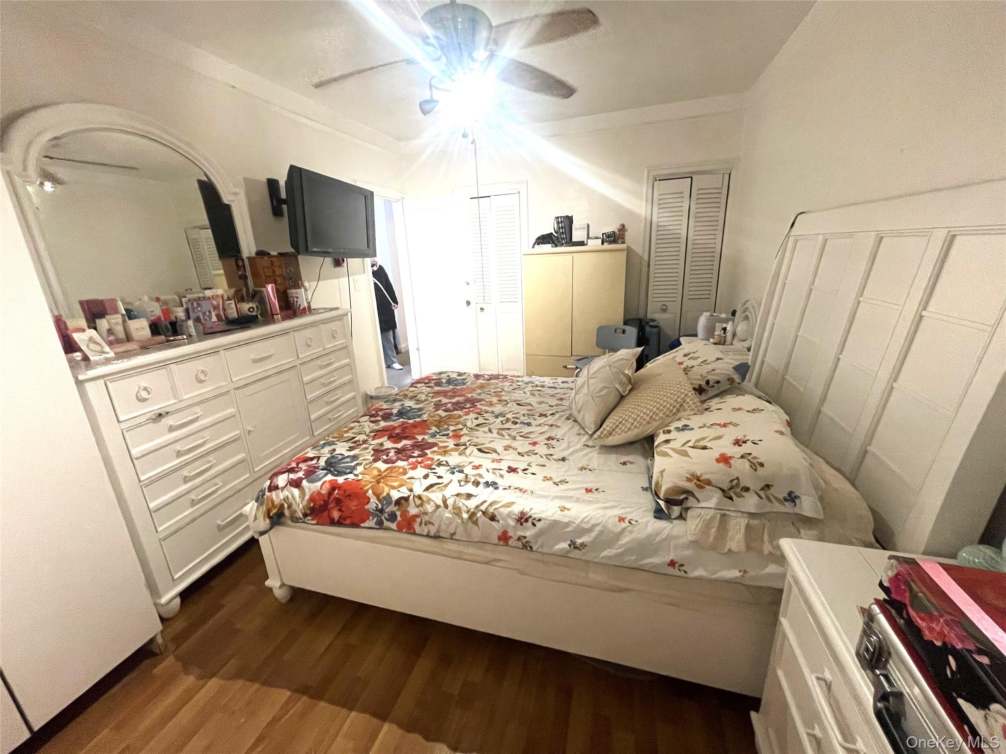 #13 photo, 3035 82nd Street, East Elmhurst , NY 11370