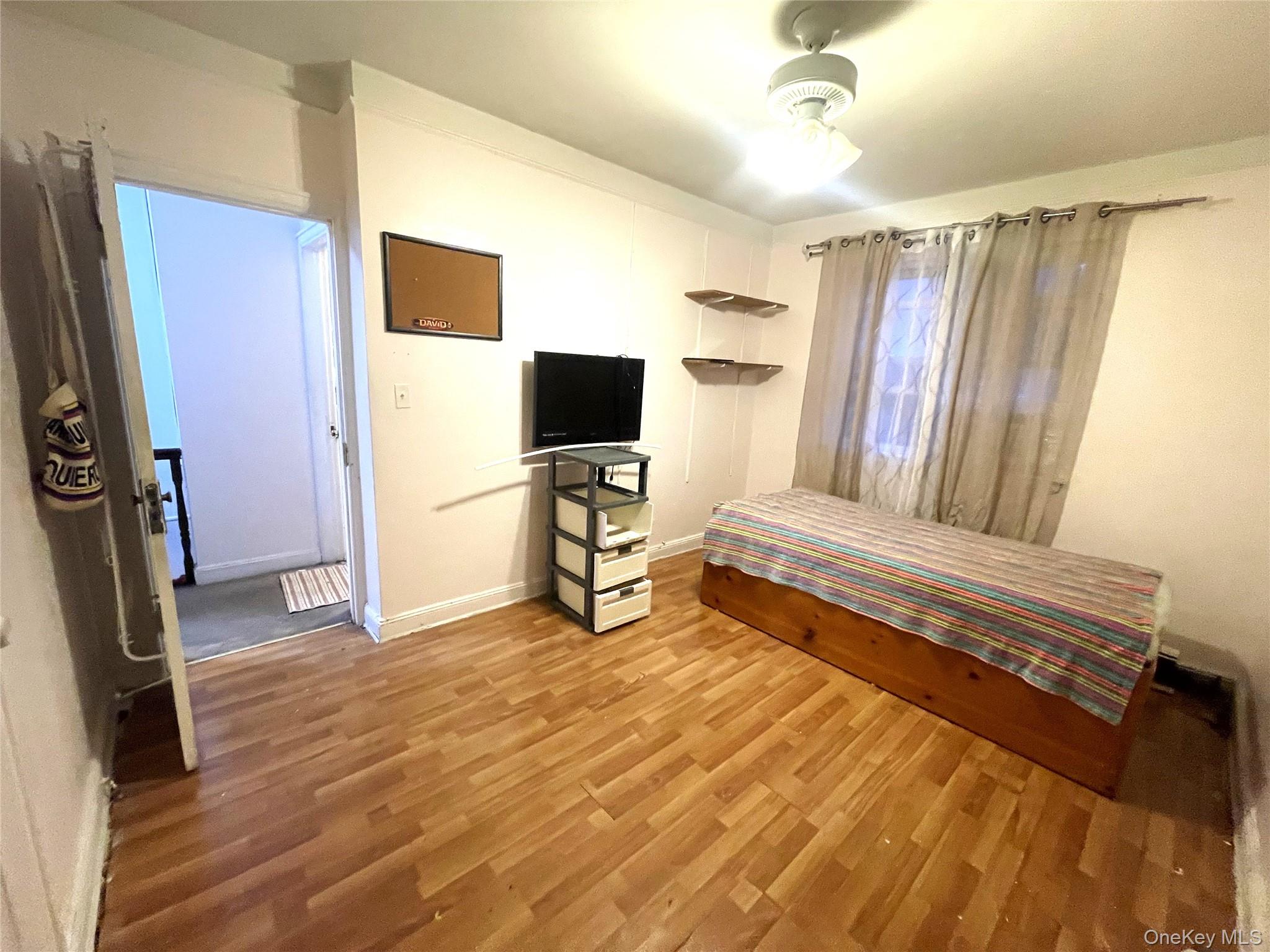 #14 photo, 3035 82nd Street, East Elmhurst , NY 11370