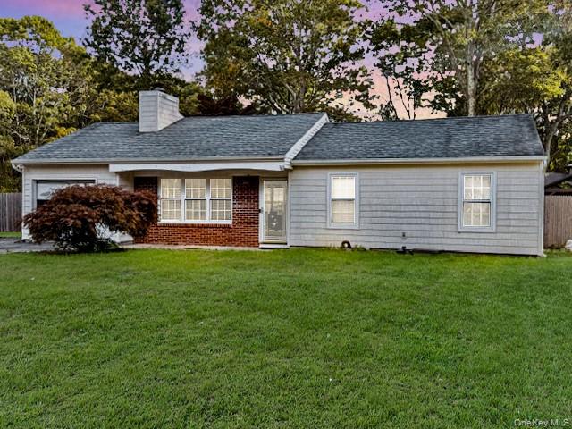 #3 photo, 8 Fox Hollow Lane, Ridge , NY 11961