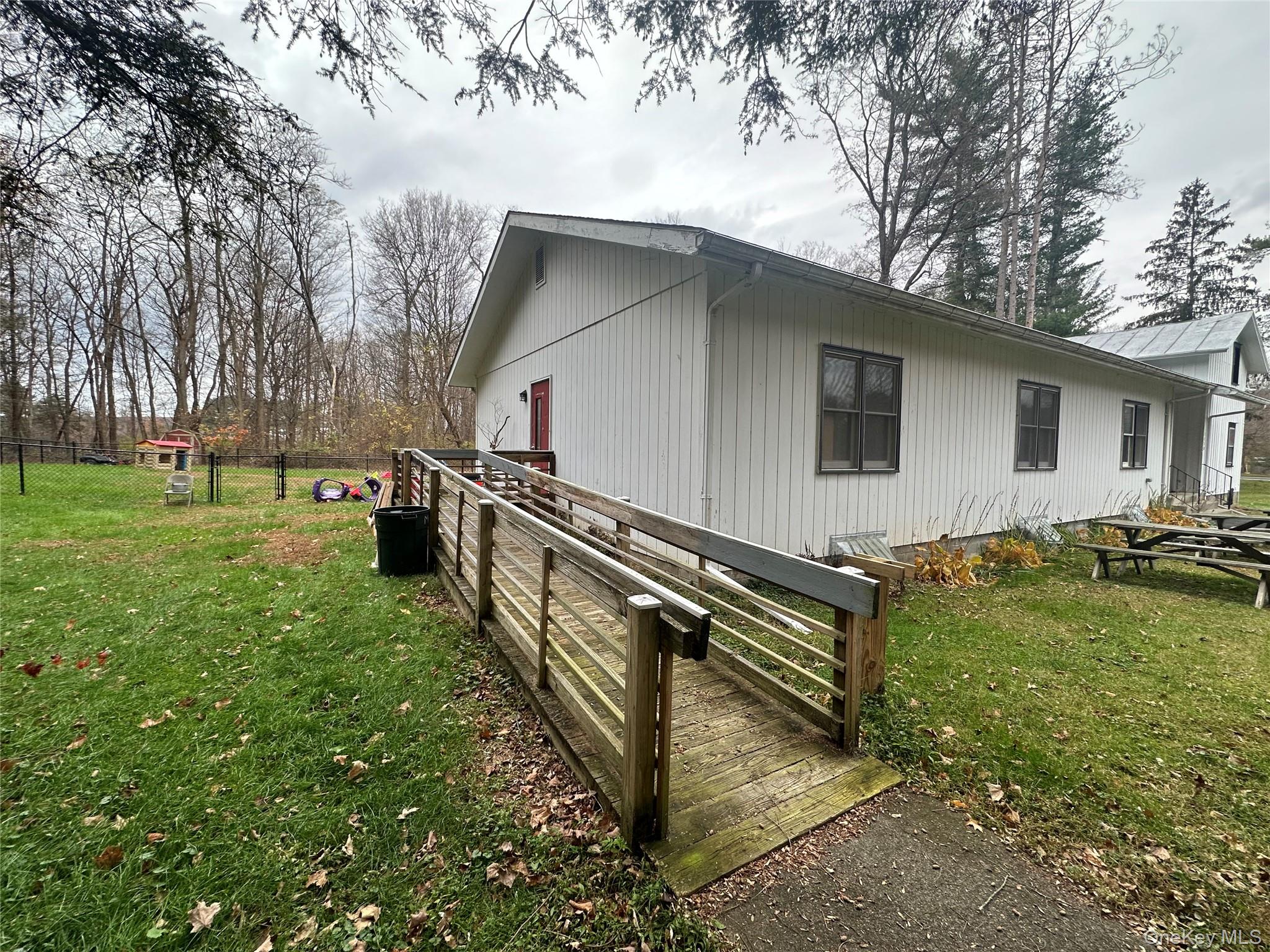 #19 photo, 1232 Rt-308, Rhinebeck , NY 12572