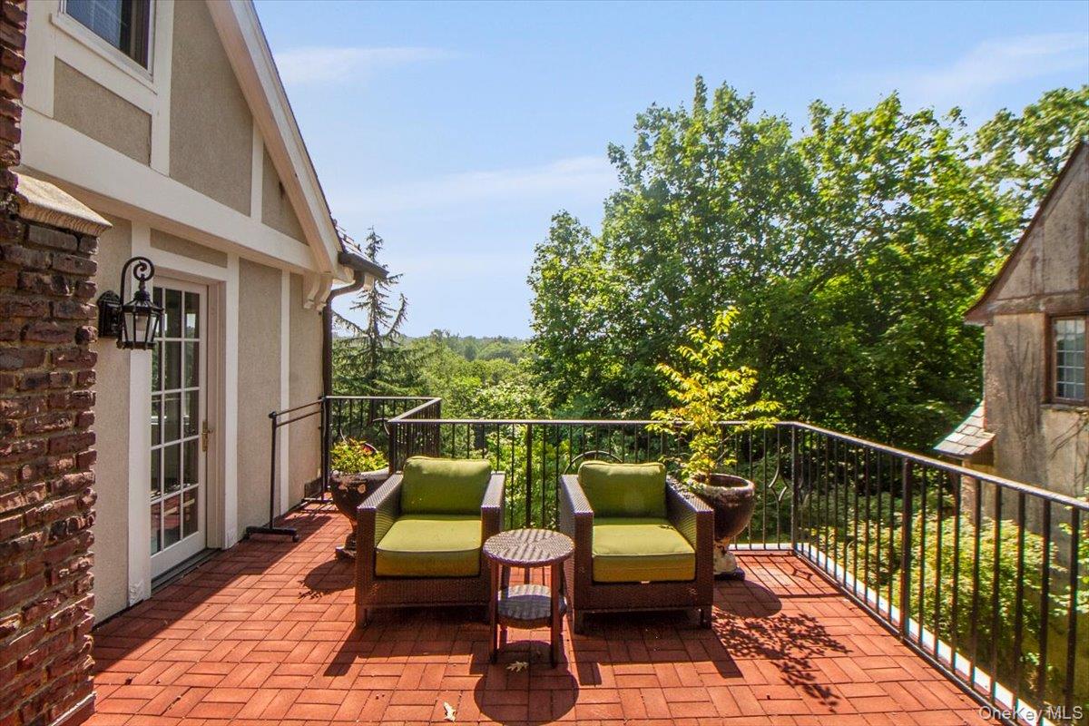 #17 photo, 110 Edgemont Road, Scarsdale , NY 10583