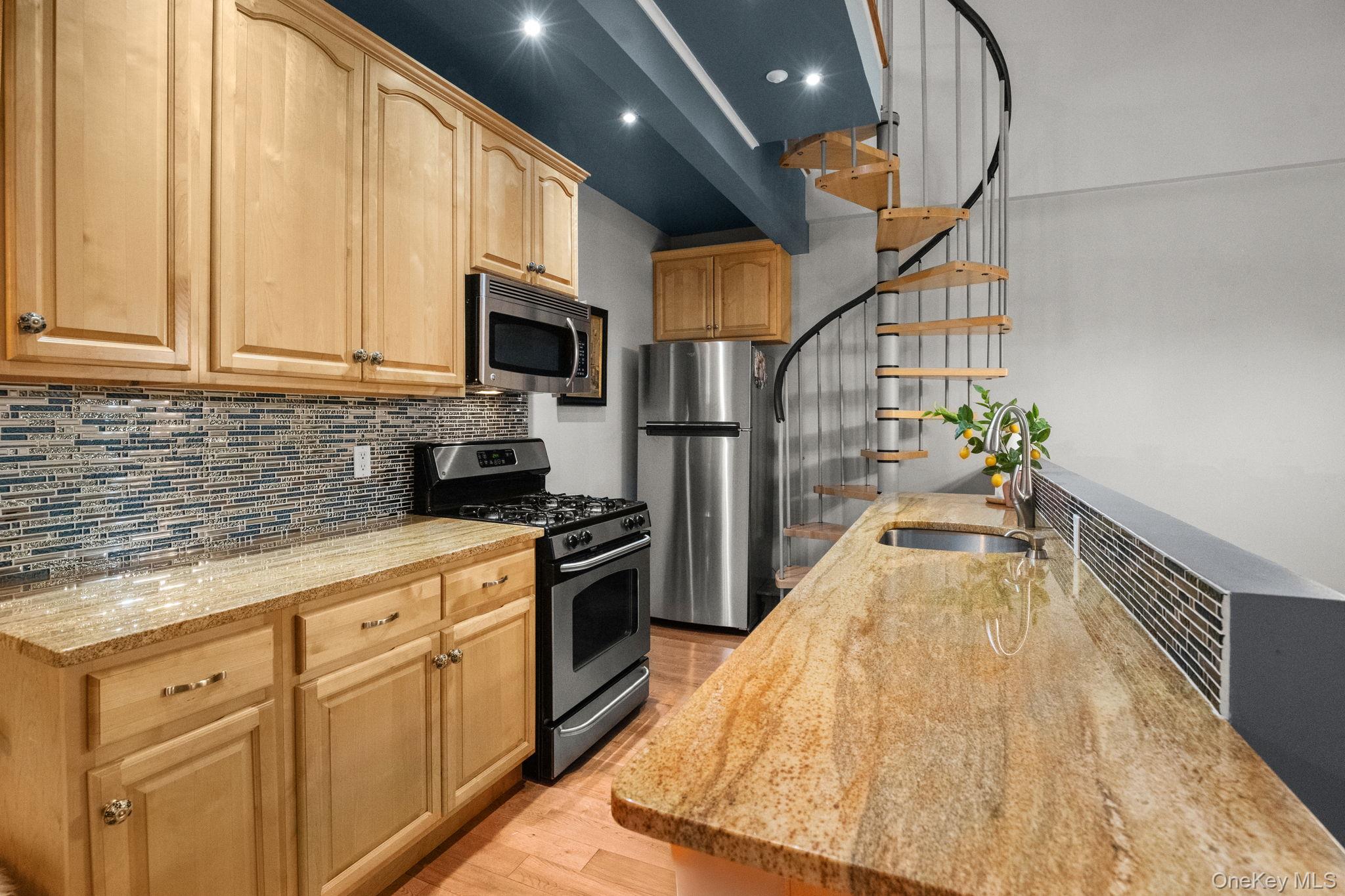 #10 photo, 88 Broadway, Ossining , NY 10562