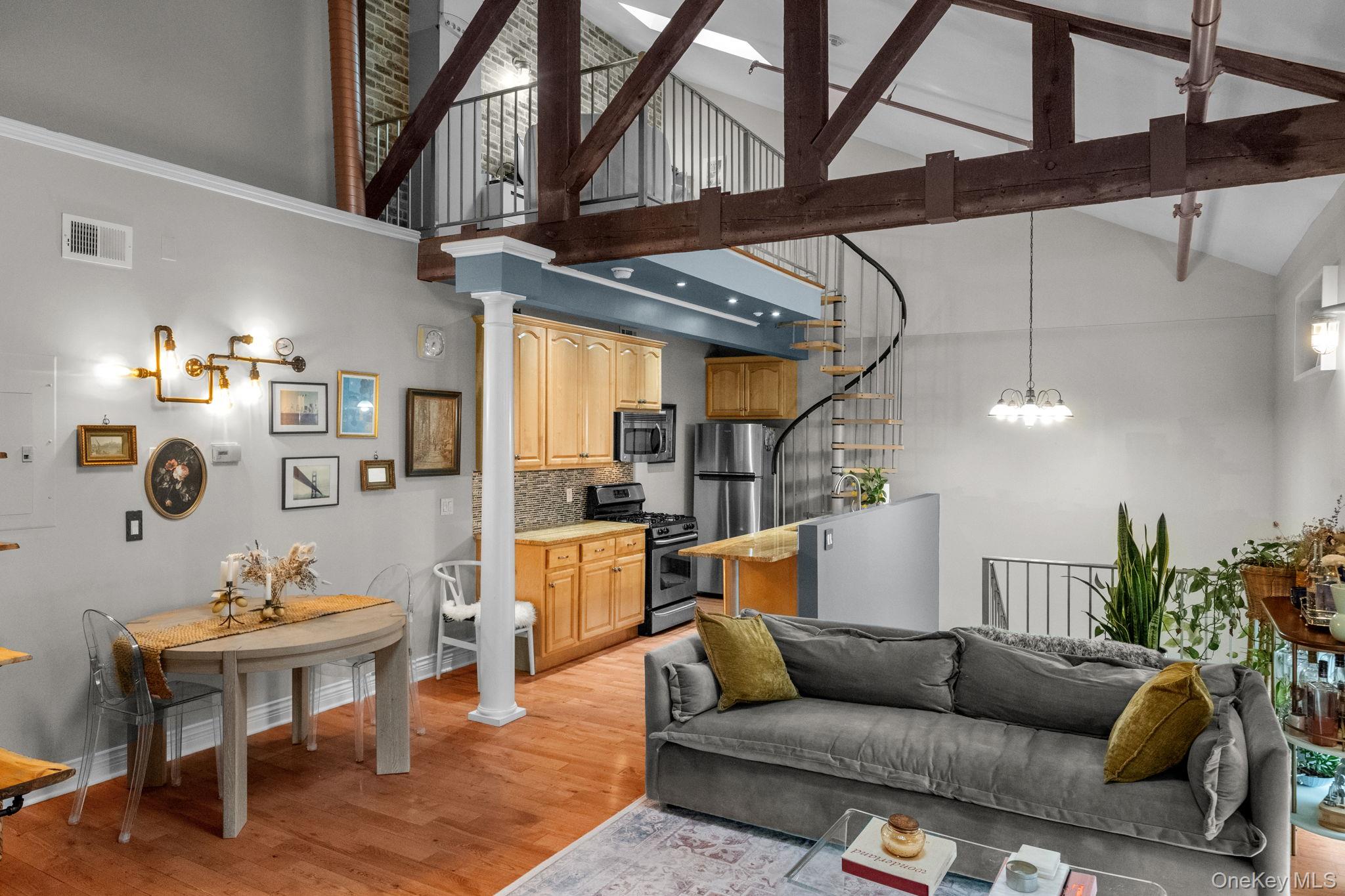 #6 photo, 88 Broadway, Ossining , NY 10562