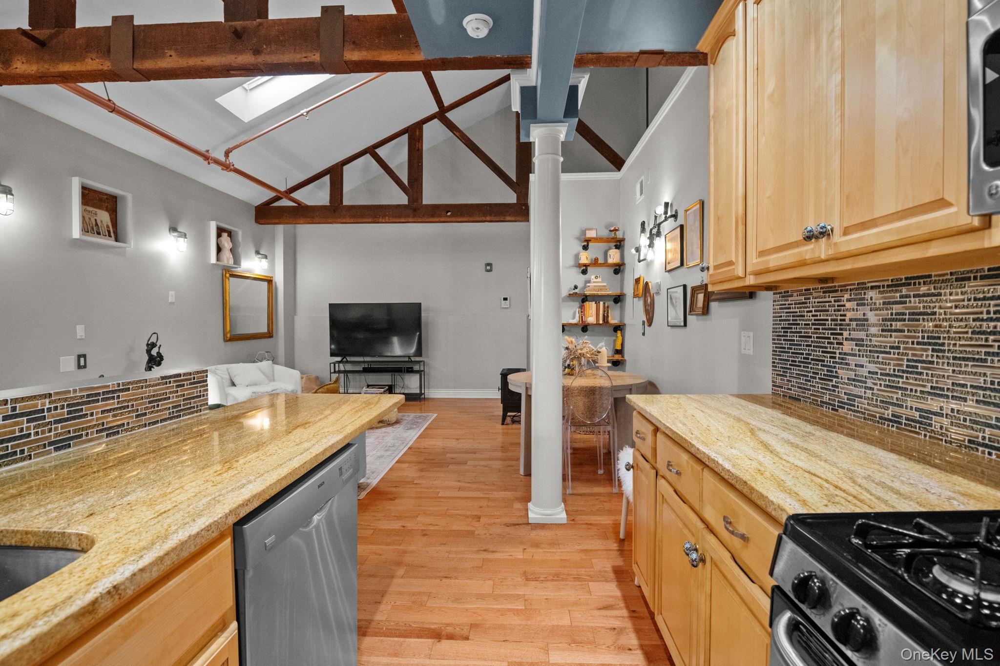 #9 photo, 88 Broadway, Ossining , NY 10562