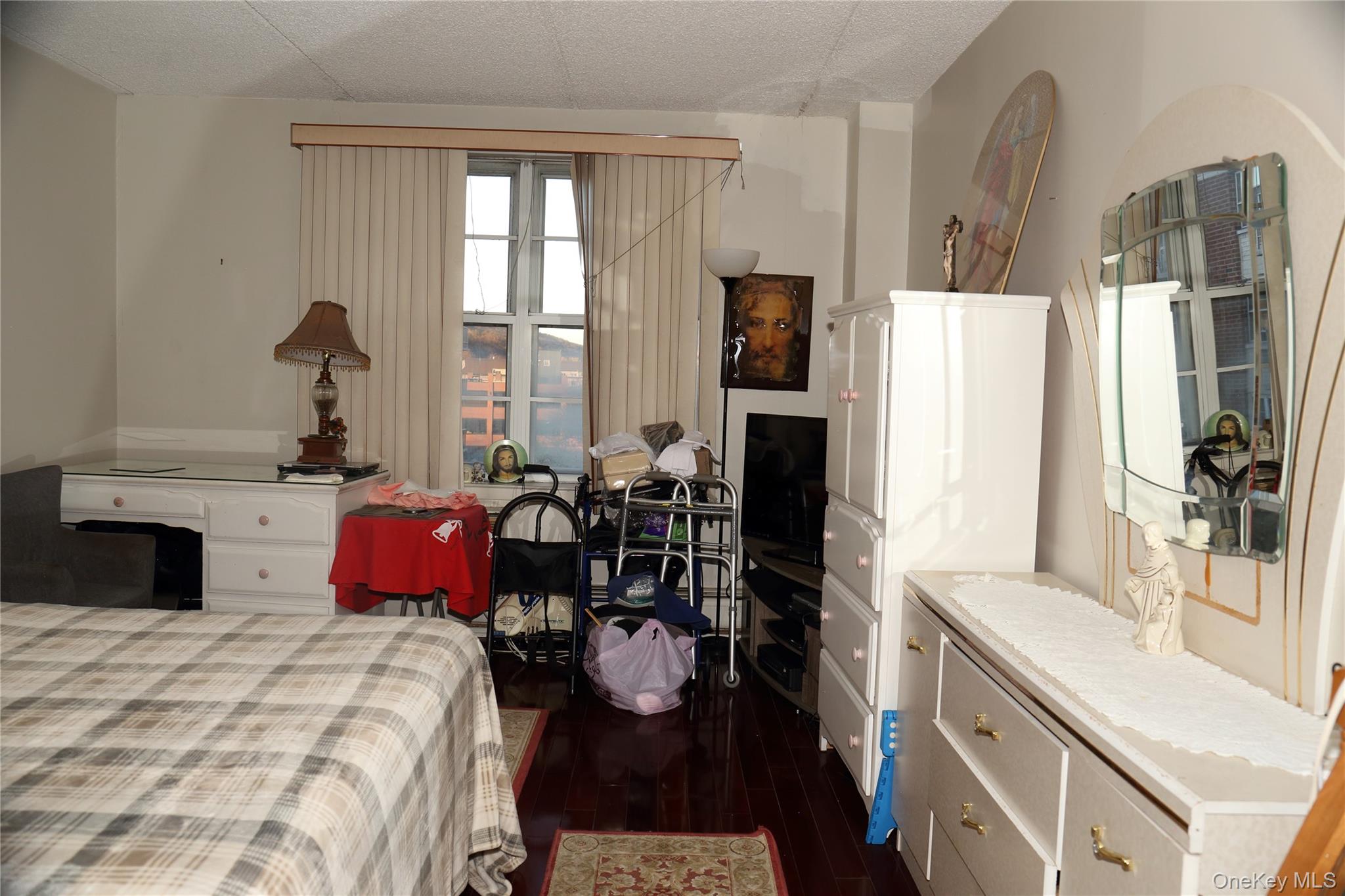 #16 photo, 35 Park Avenue, Suffern , NY 10901