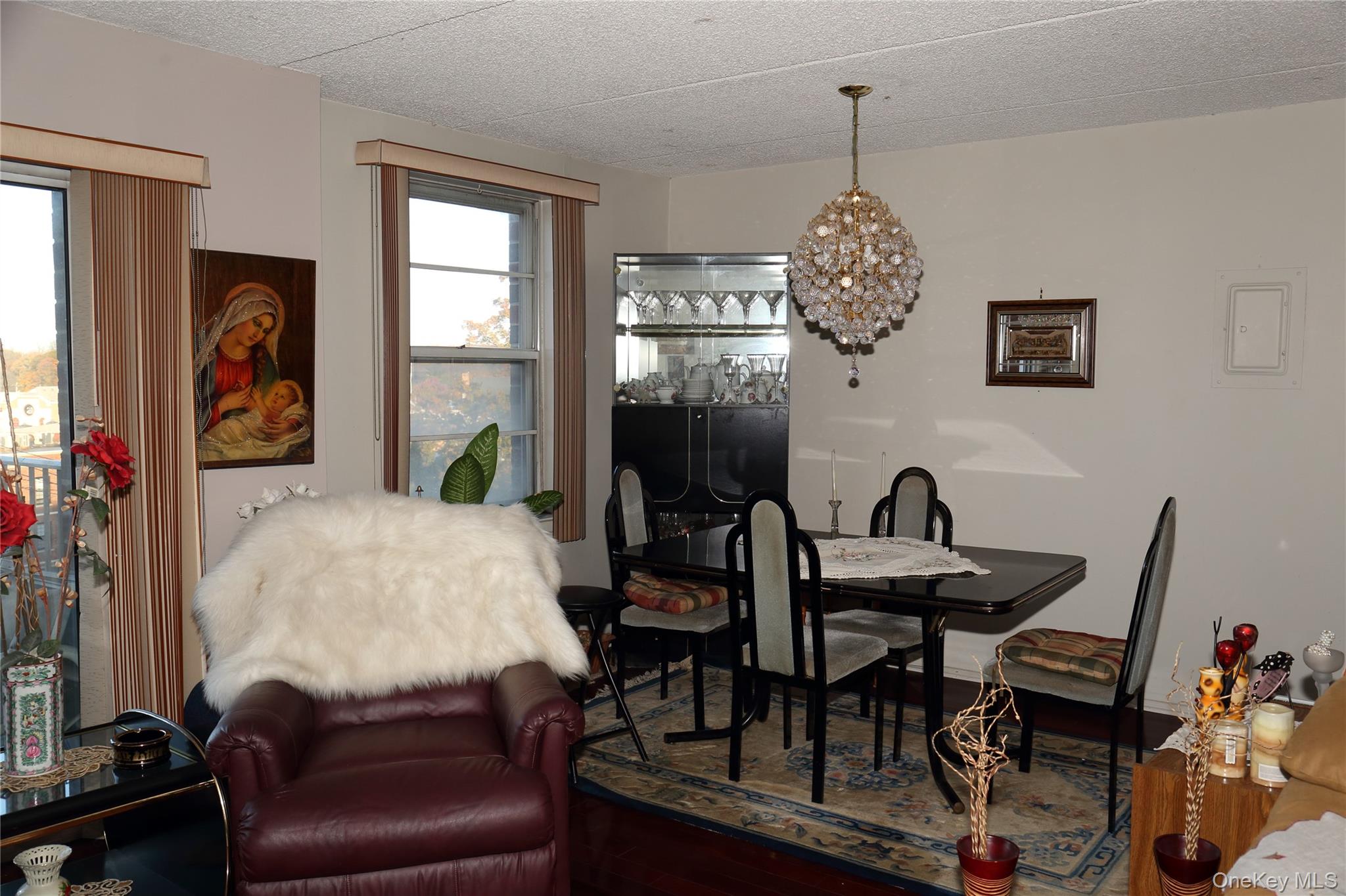 #7 photo, 35 Park Avenue, Suffern , NY 10901