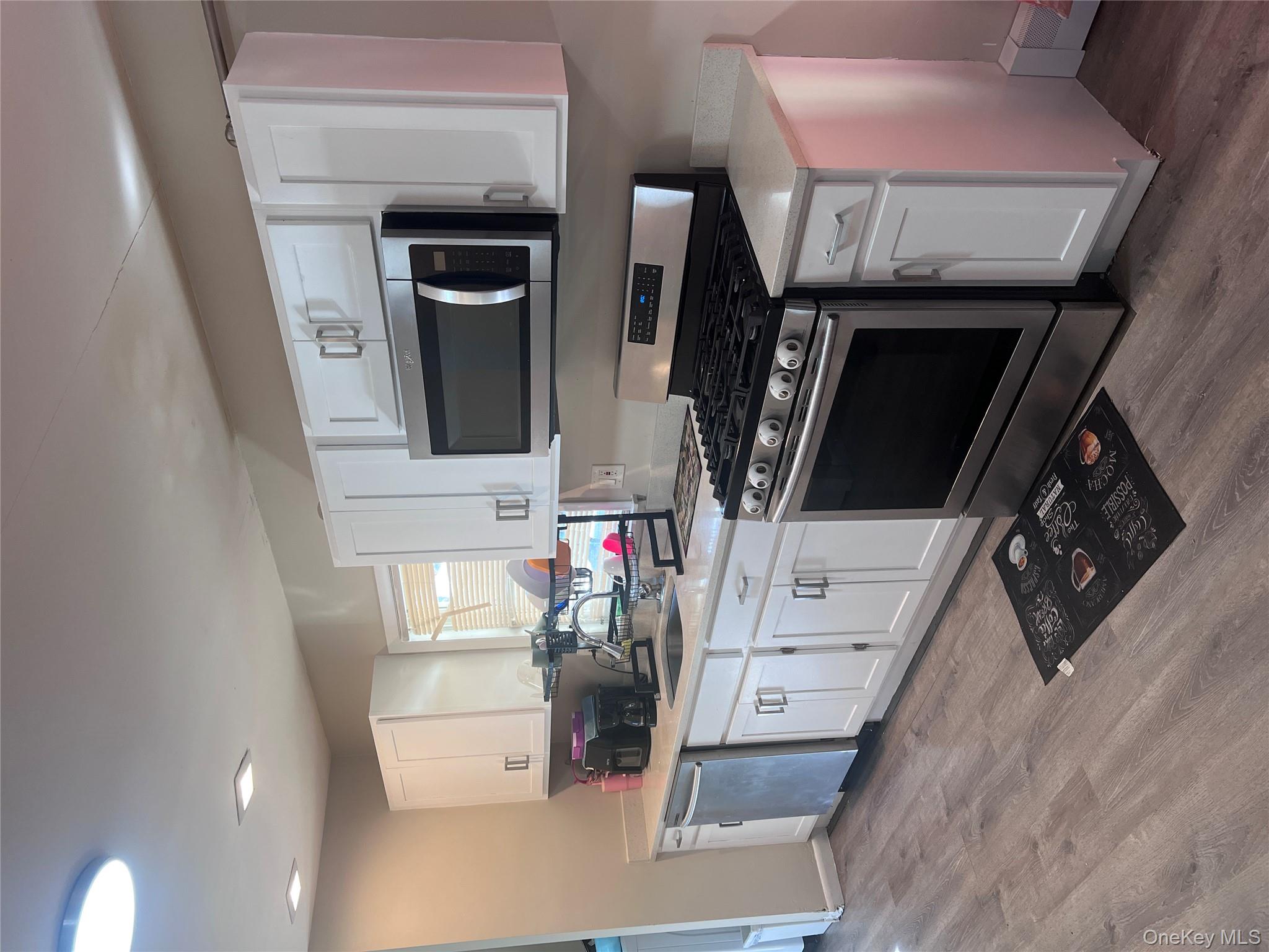 #10 photo, 19 High Street, Unionville , NY 10988