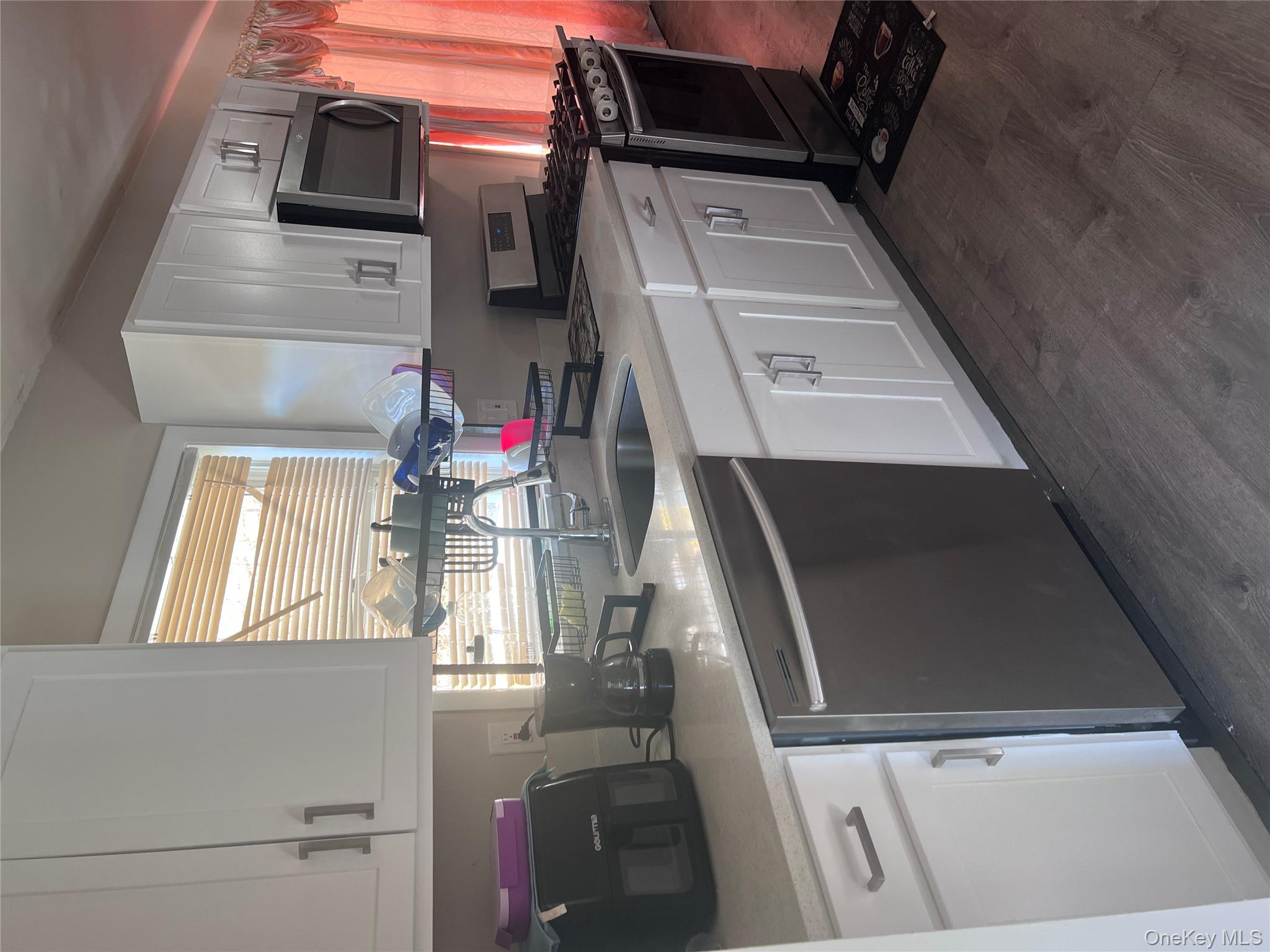 #9 photo, 19 High Street, Unionville , NY 10988