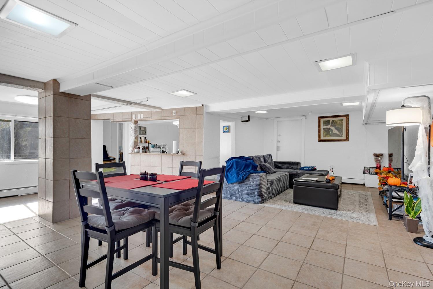 #8 photo, 24 Old Knollwood Road, White Plains , NY 10607