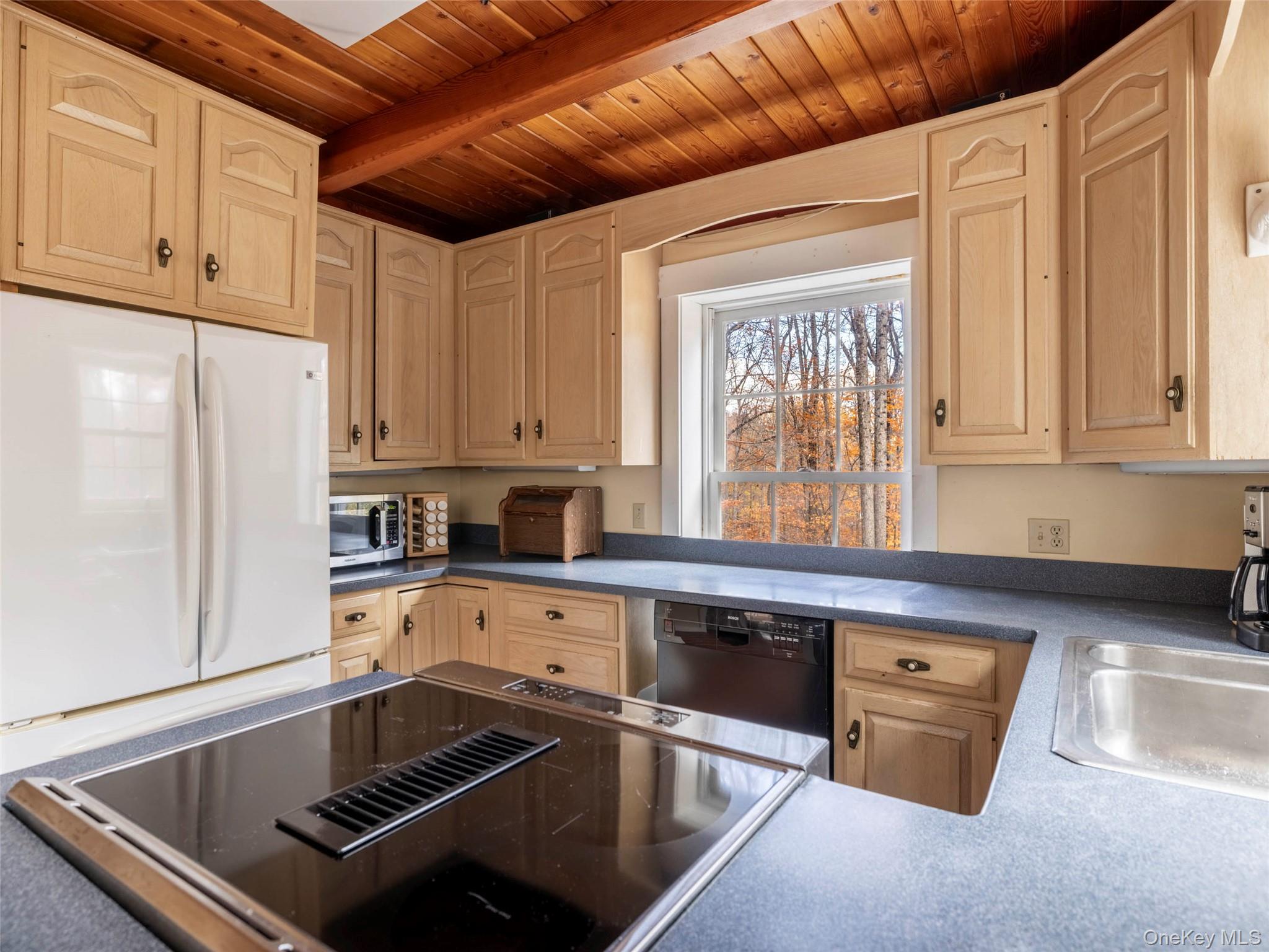 #16 photo, 216 Starbarrack Road, Red Hook , NY 12571