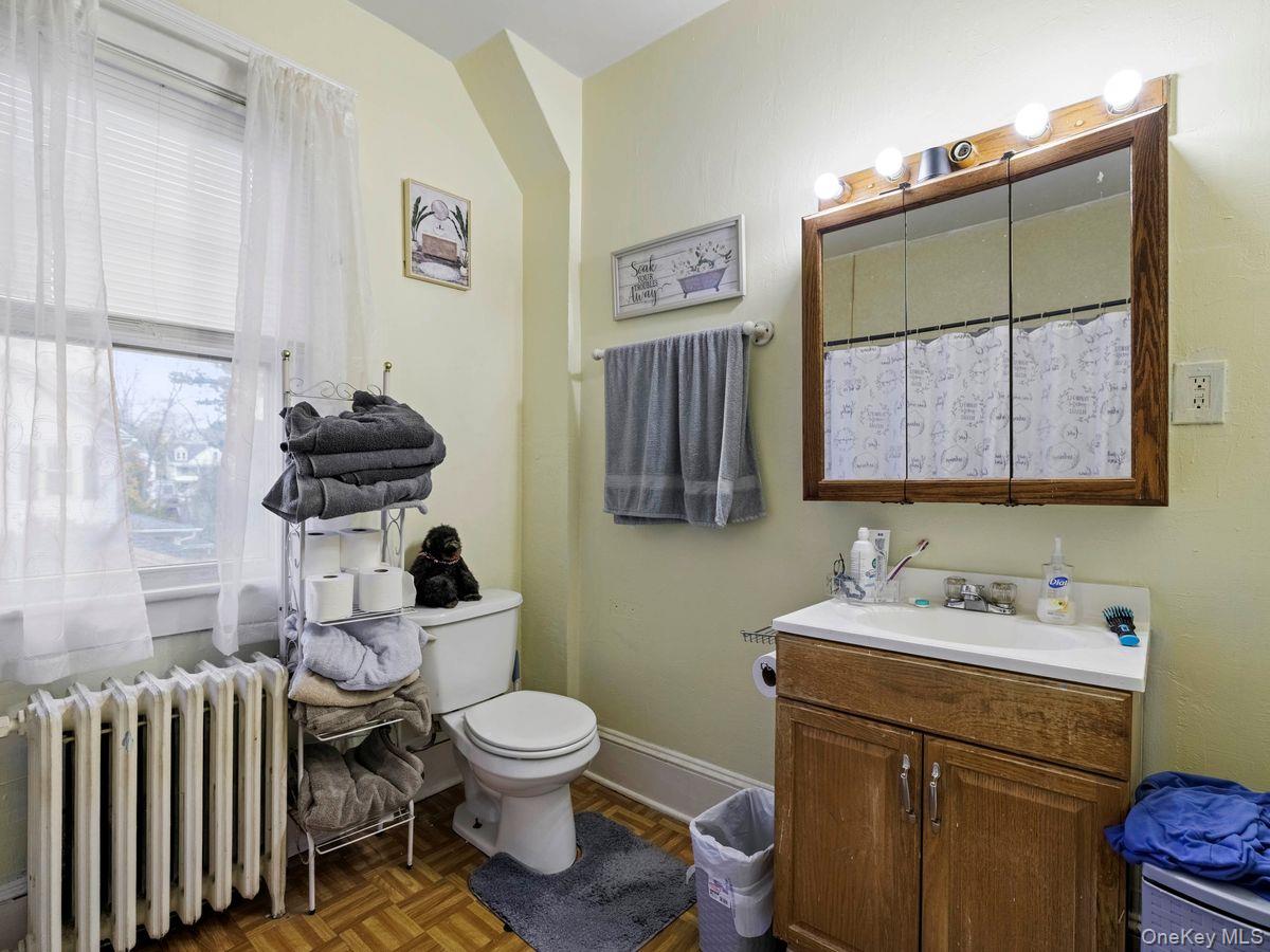 #19 photo, 192 Washington Avenue, Kingston , NY 12401