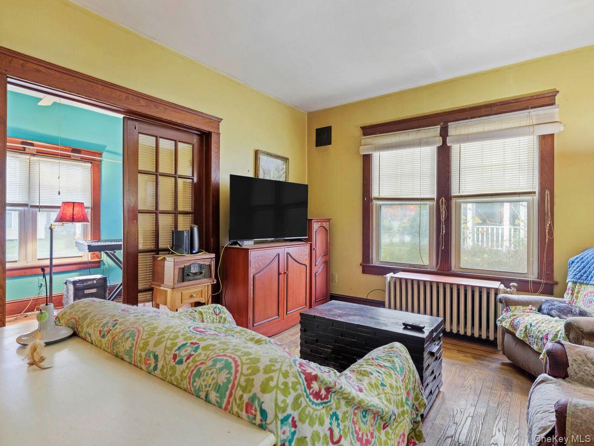 #6 photo, 192 Washington Avenue, Kingston , NY 12401