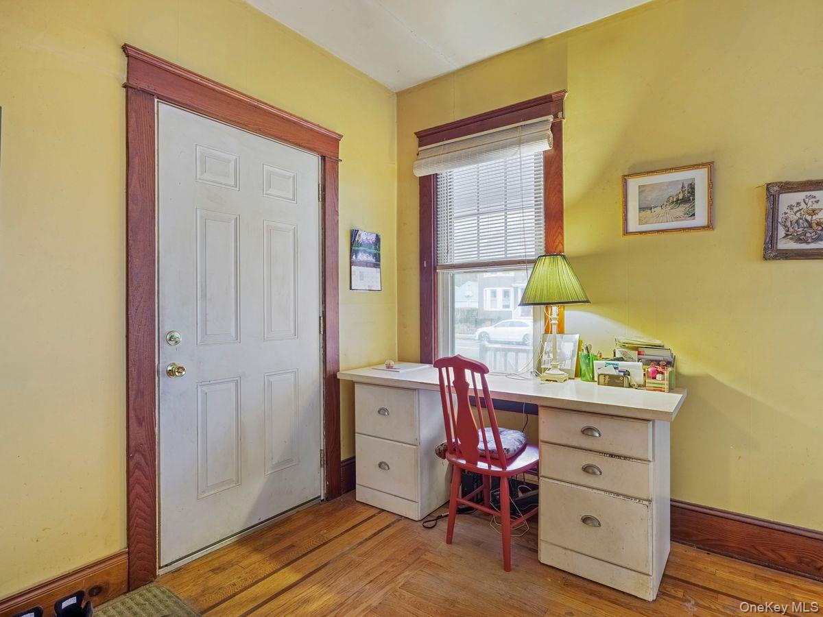 #7 photo, 192 Washington Avenue, Kingston , NY 12401