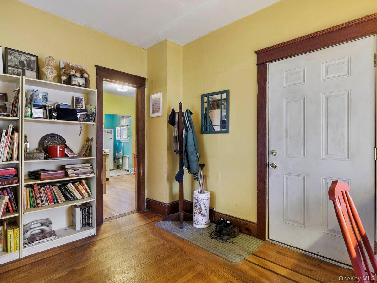 #8 photo, 192 Washington Avenue, Kingston , NY 12401